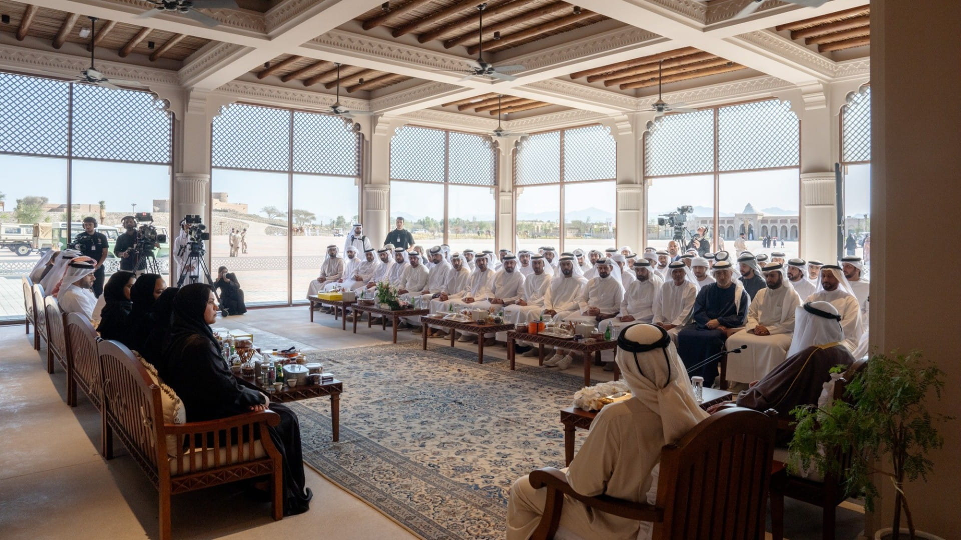 سلطان القاسمي يفتتح سوق فِلي التراثي