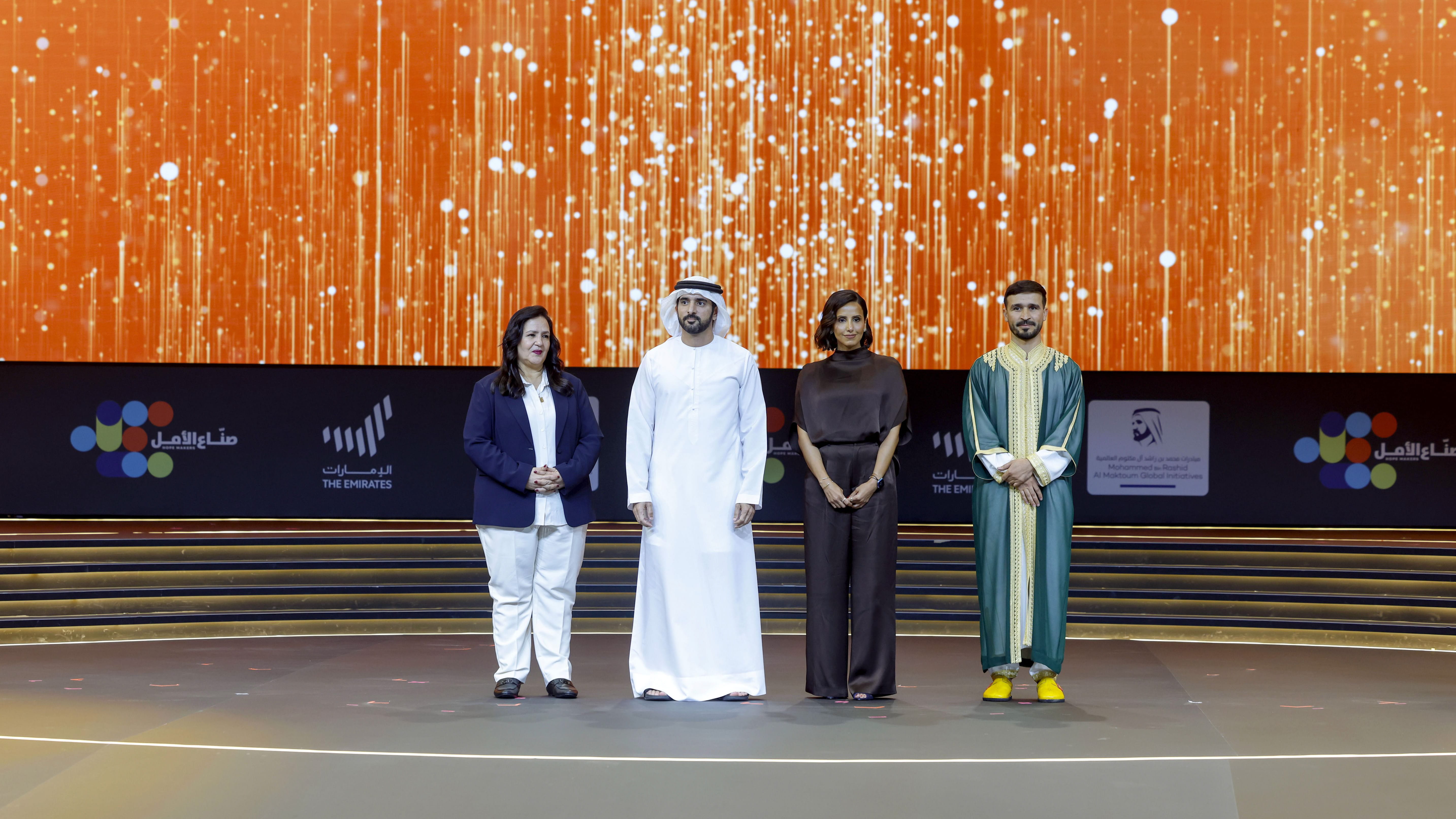 حمدان بن محمد يكرّم أبرز صُنّاع الأمل العرب 