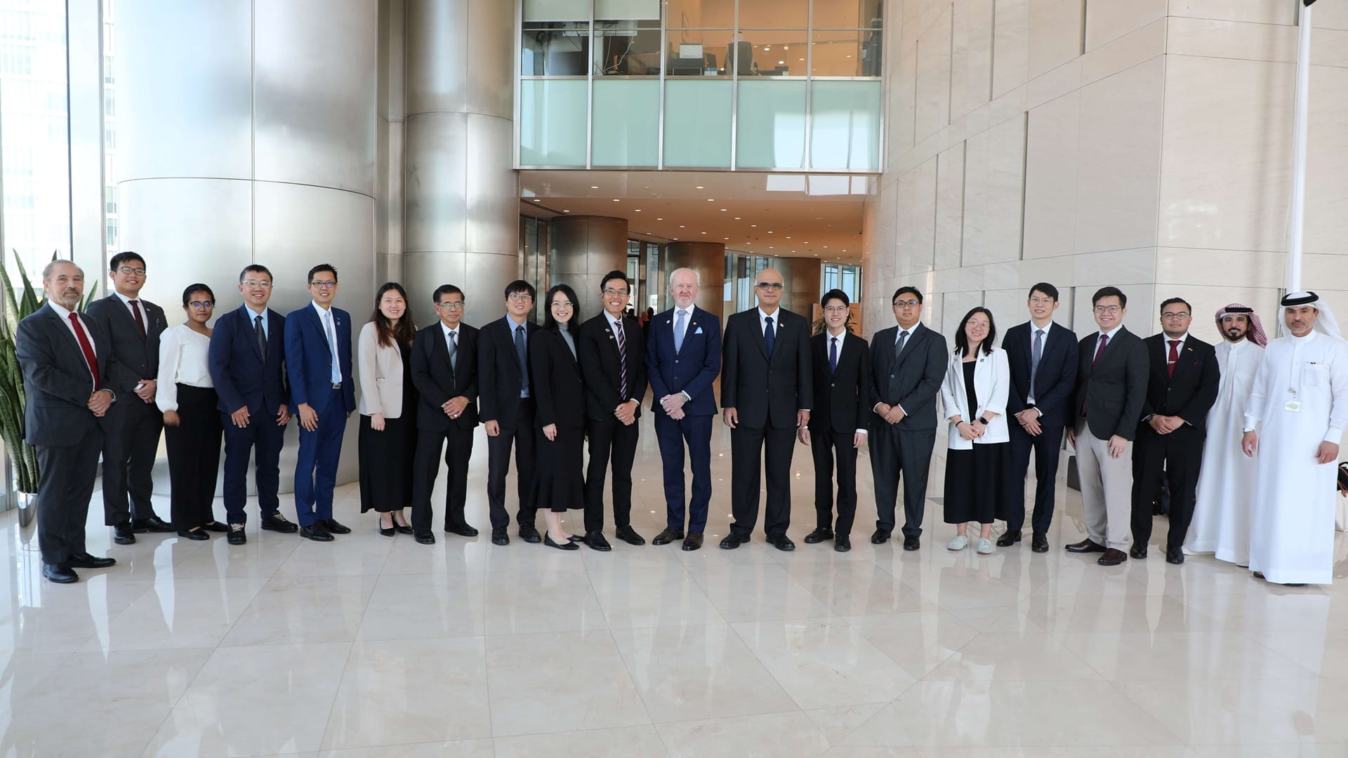 وفد سنغافوري يزور الإمارات للاطلاع على تجربة الرقابة النووية 