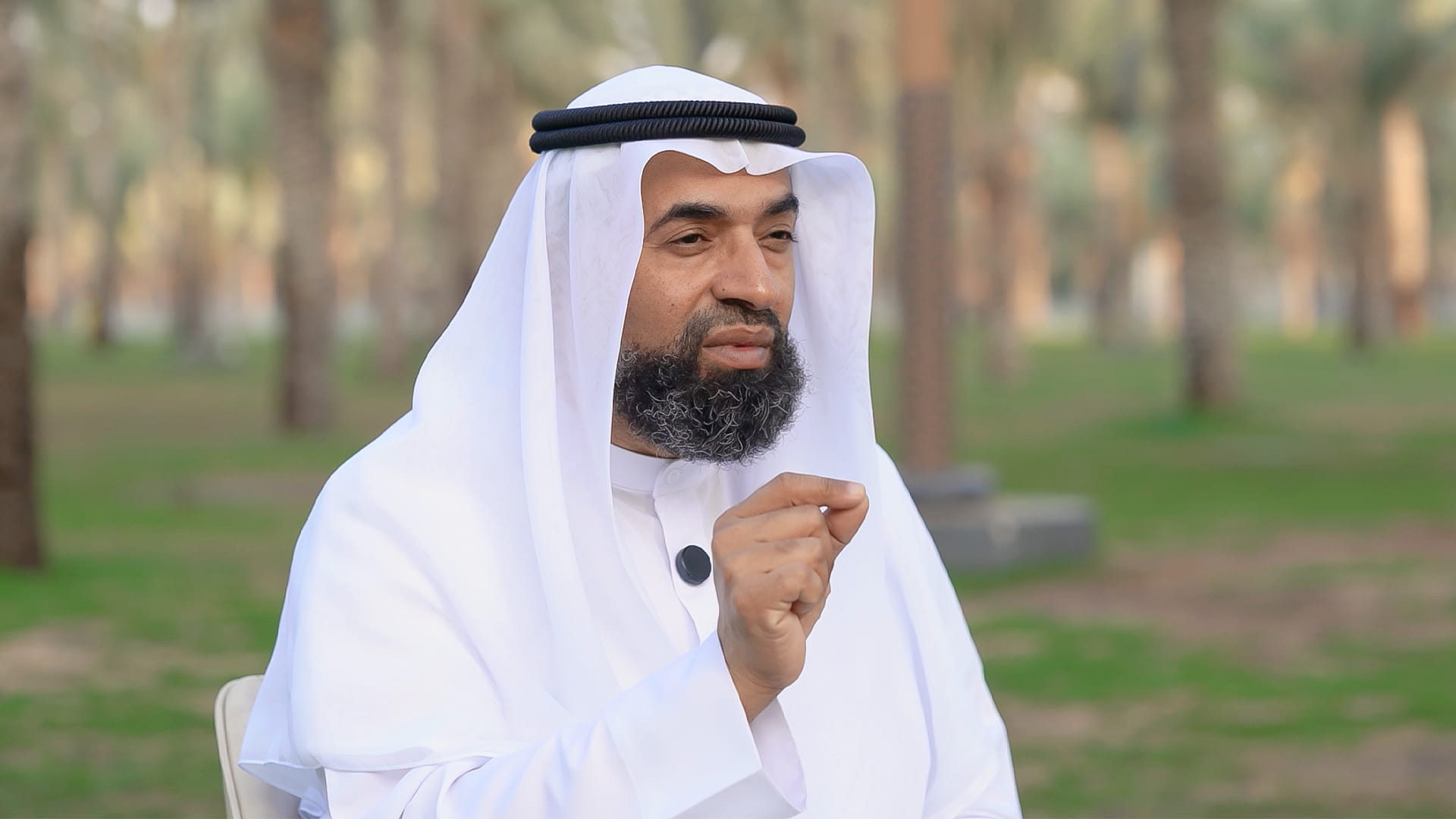 Image for the title: Al Doubi reviews fasting’s etiquette on "Reflections of Faith"  