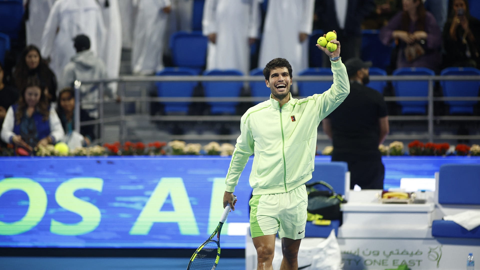 الإسباني ألكاراز يتأهل إلى نهائي بطولة قطر المفتوحة للتنس 