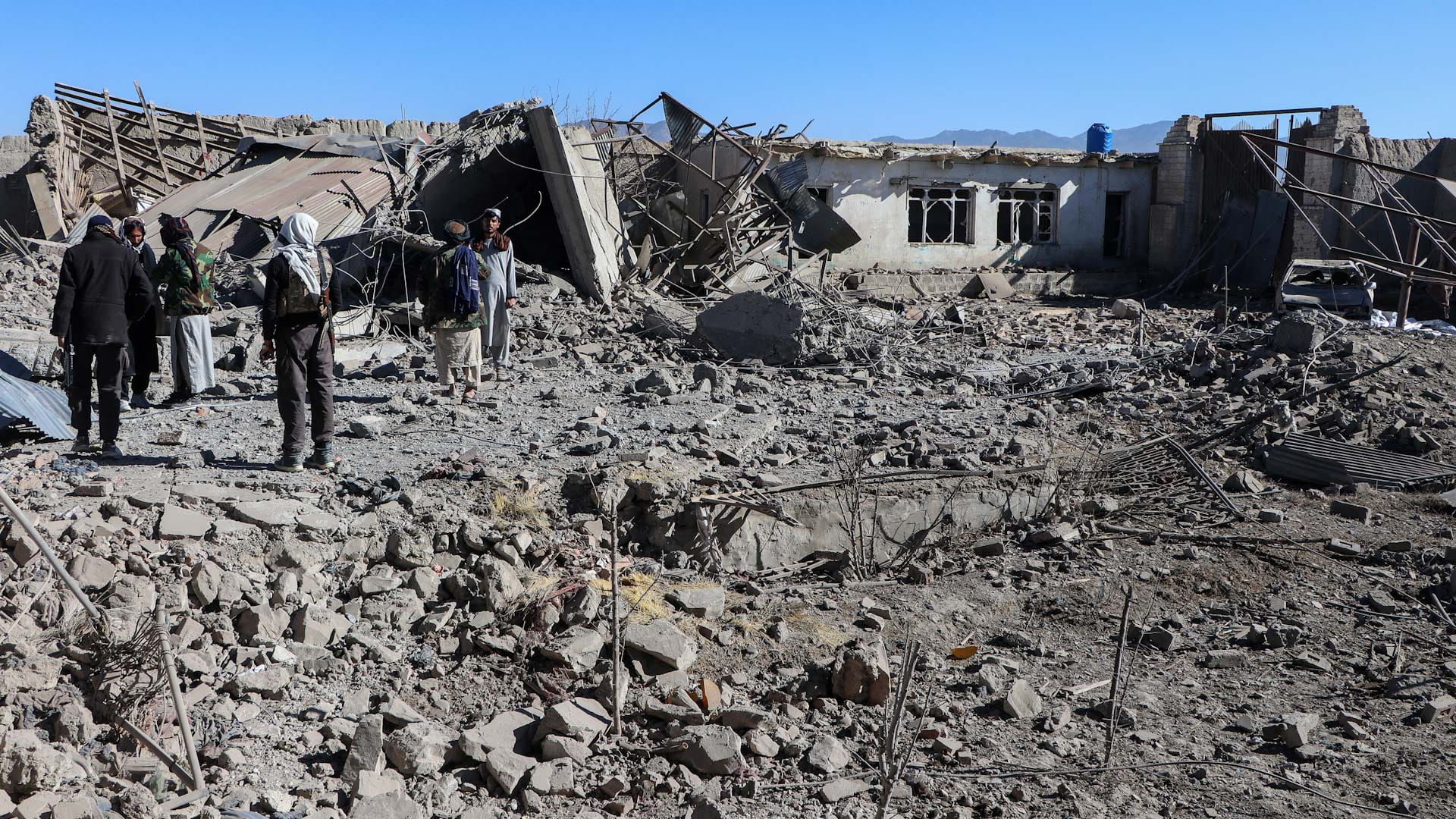 Pakistan kills more than 80 militants across Afghan border