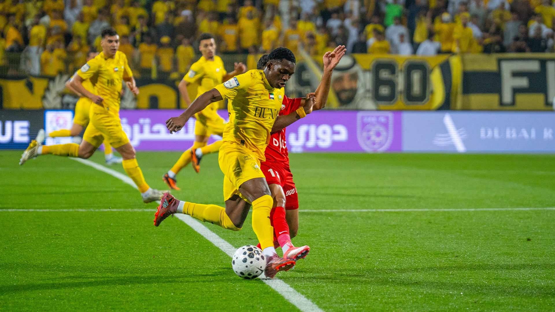 التعادل يحسم قمة الوصل وشباب الأهلي في دوري أدنوك للمحترفين 