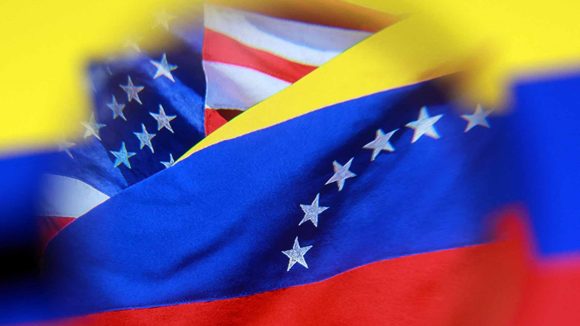 الولايات المتحدة تسمح بإعادة بيع النفط الفنزويلي إلى كوبا