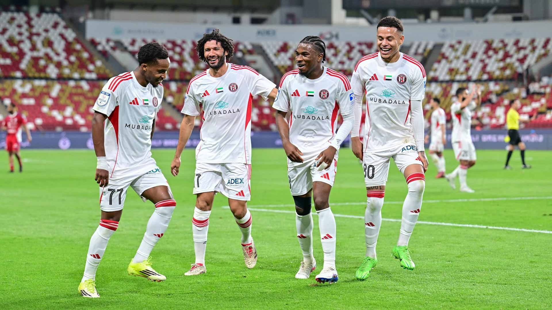 الجزيرة يحسم القمة أمام الشارقة في دوري أدنوك للمحترفين