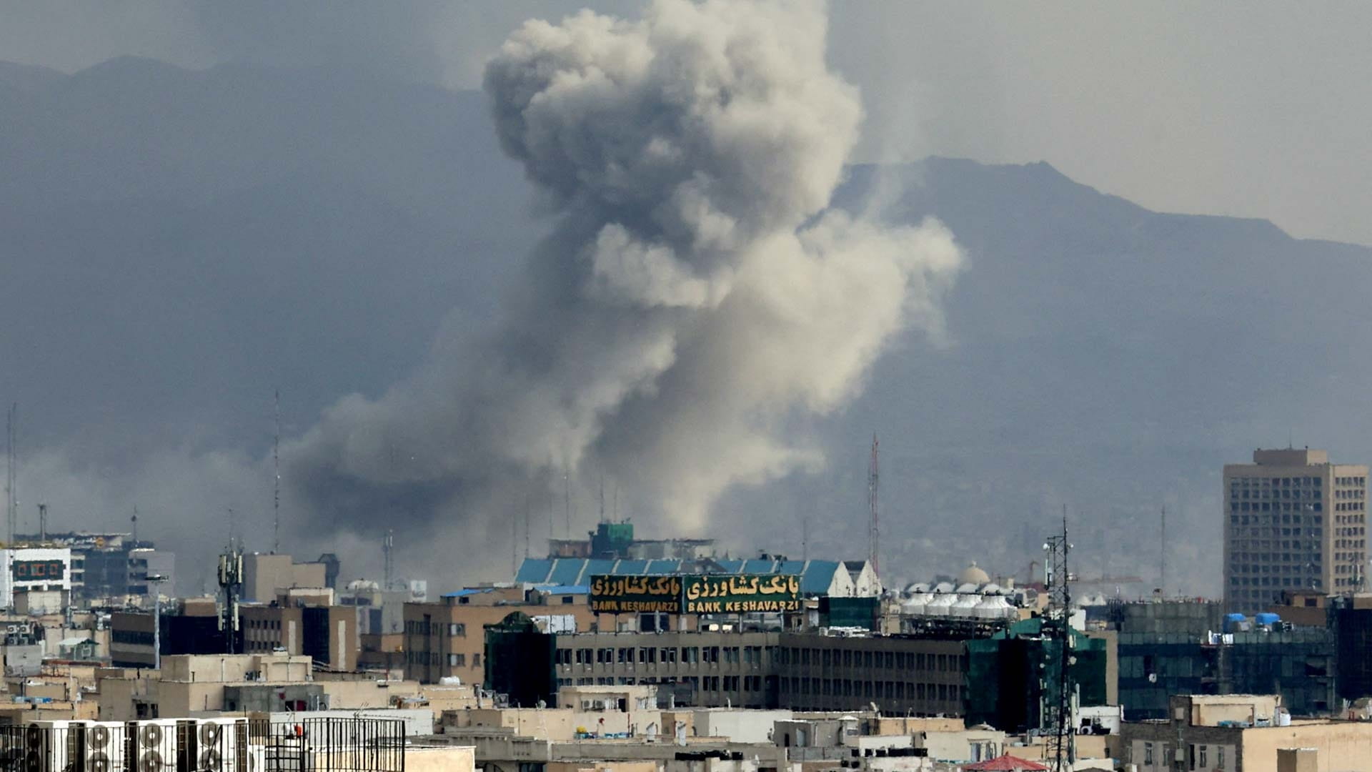 Israeli begins a new wave of strikes on Tehran 