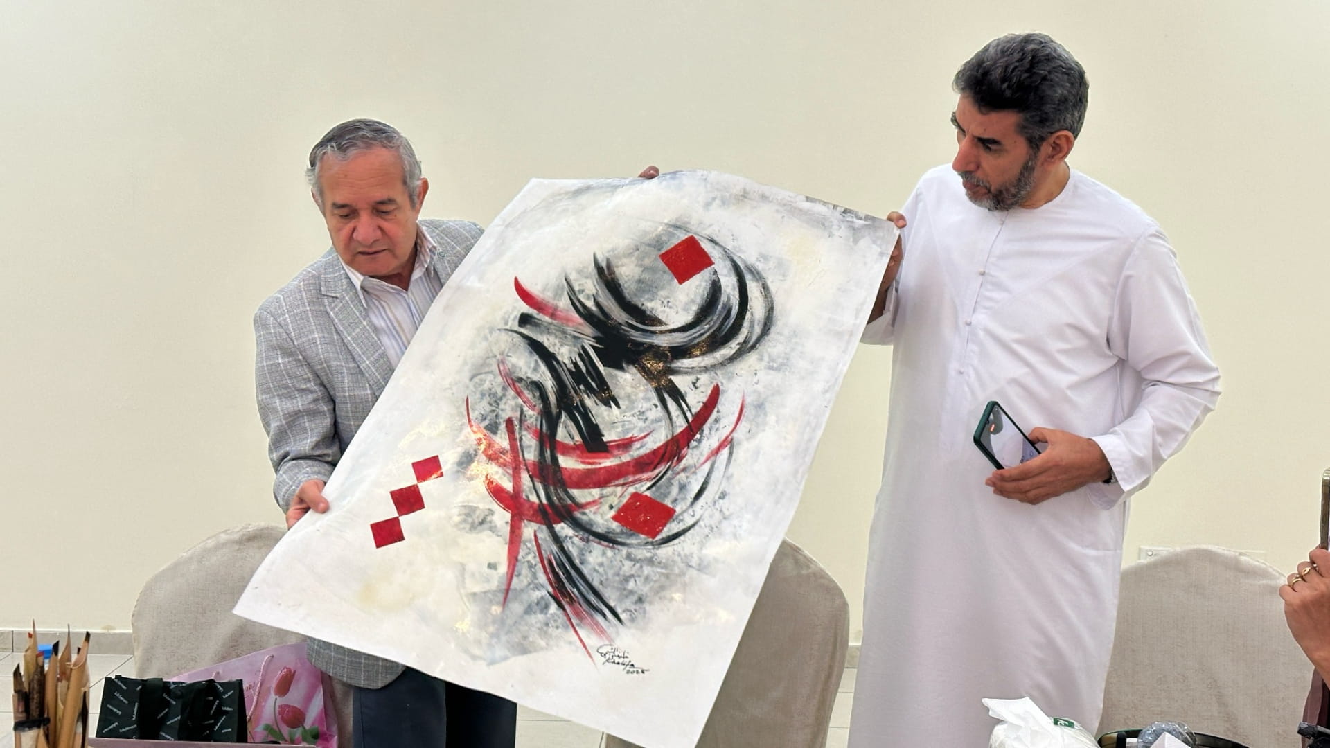 النادي الثقافي العربي ينظم ورشة "الخط بوصفه لوحة" 