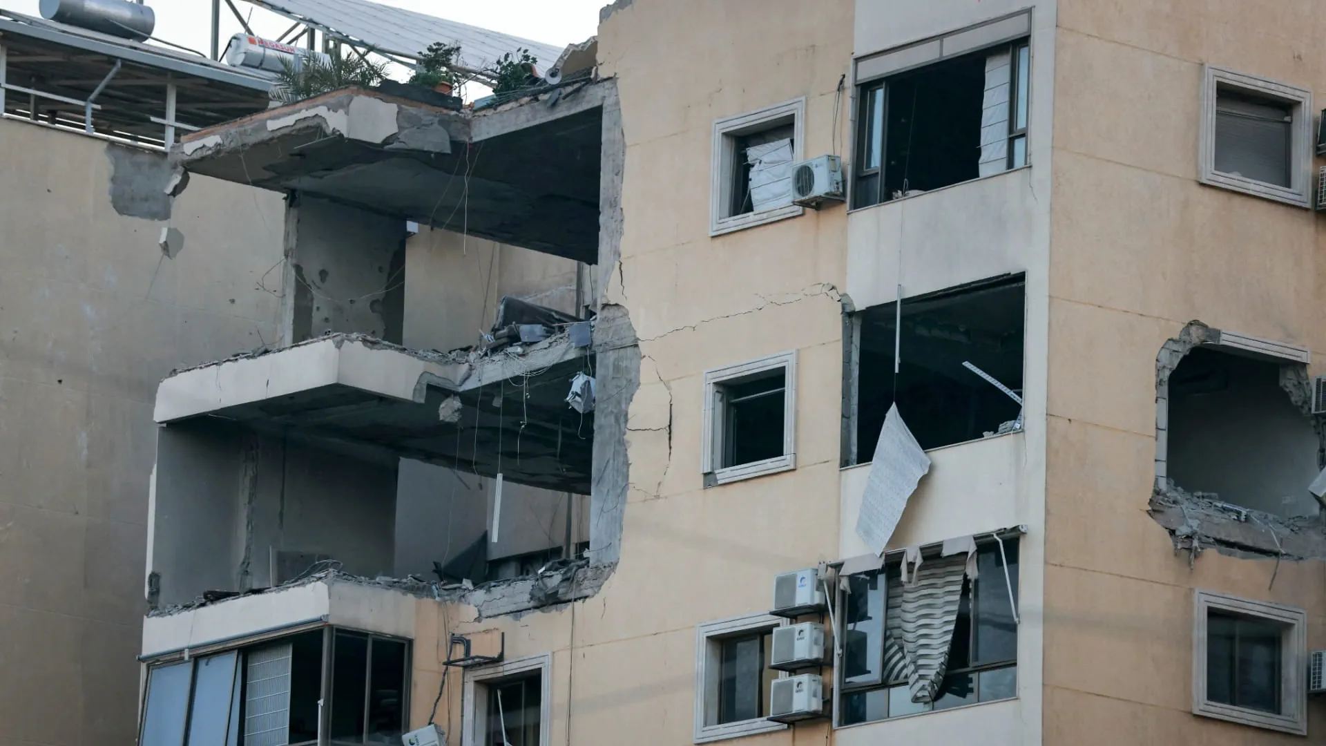 31 killed, 149 injured in Israeli strikes on Lebanon 