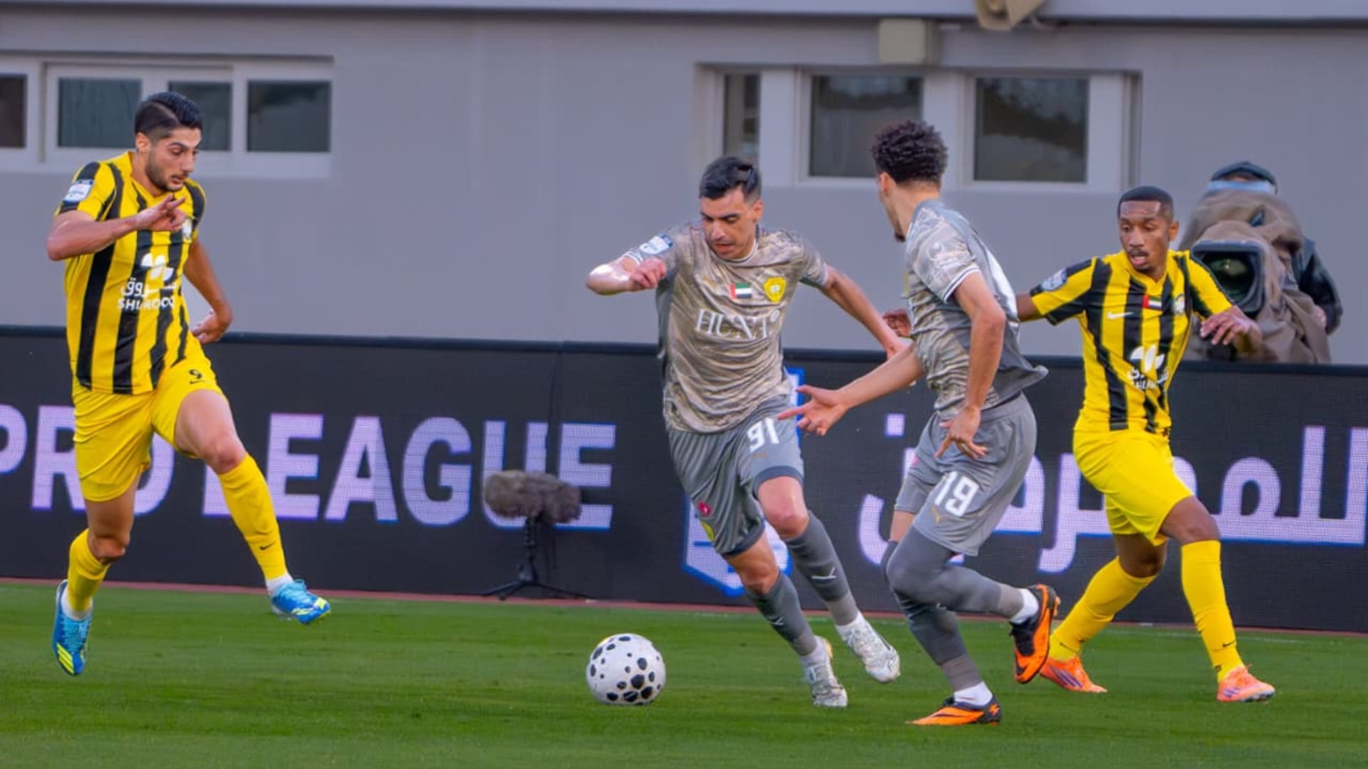 صورة بعنوان: دوري أدنوك للمحترفين: تعادل كلباء والوصل بالجولة الثانية عشر 