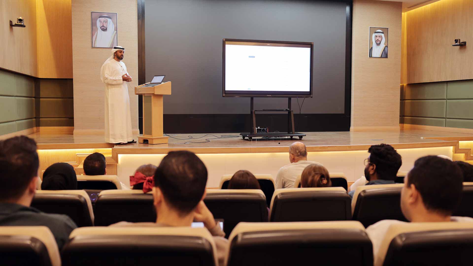 Image for the title: Sharjah Municipality conducts workshops on rental services 