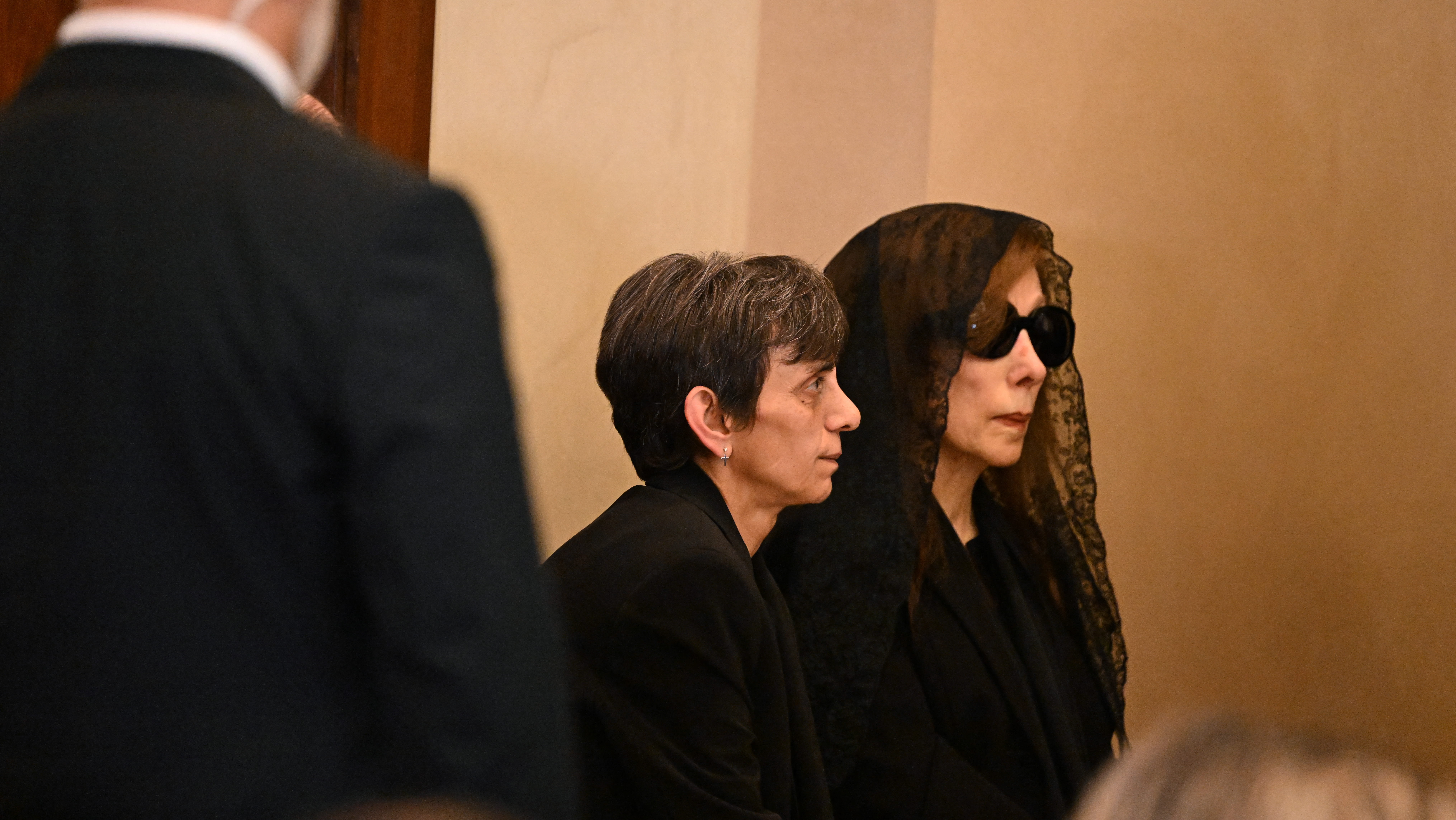 فيروز تفقد نجلها الثاني بعد أقل من 6 أشهر على وفاة زياد الرحباني 