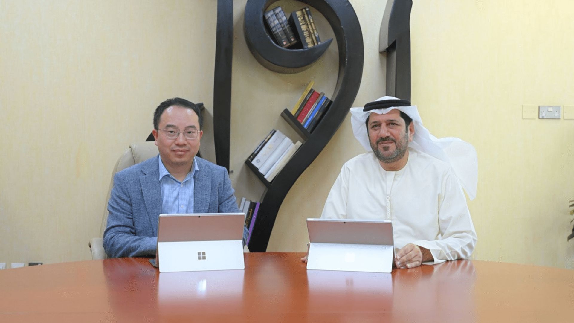 جامعة الشارقة تعزز البحث في تقنيات الطاقة مع "سنغرو الشرق الأوسط" 