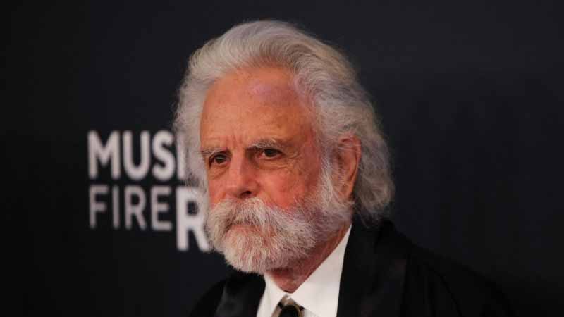 الموت ينهي مسيرة الفنان بوب وير عازف جيتار فرقة جريتفول ديد 