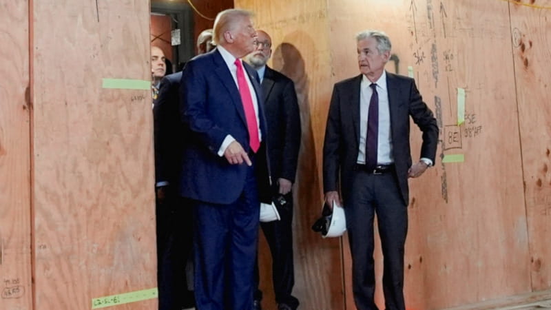 إدارة ترامب تهدد رئيس المركزي الأميركي بتوجيه اتهامات جنائية