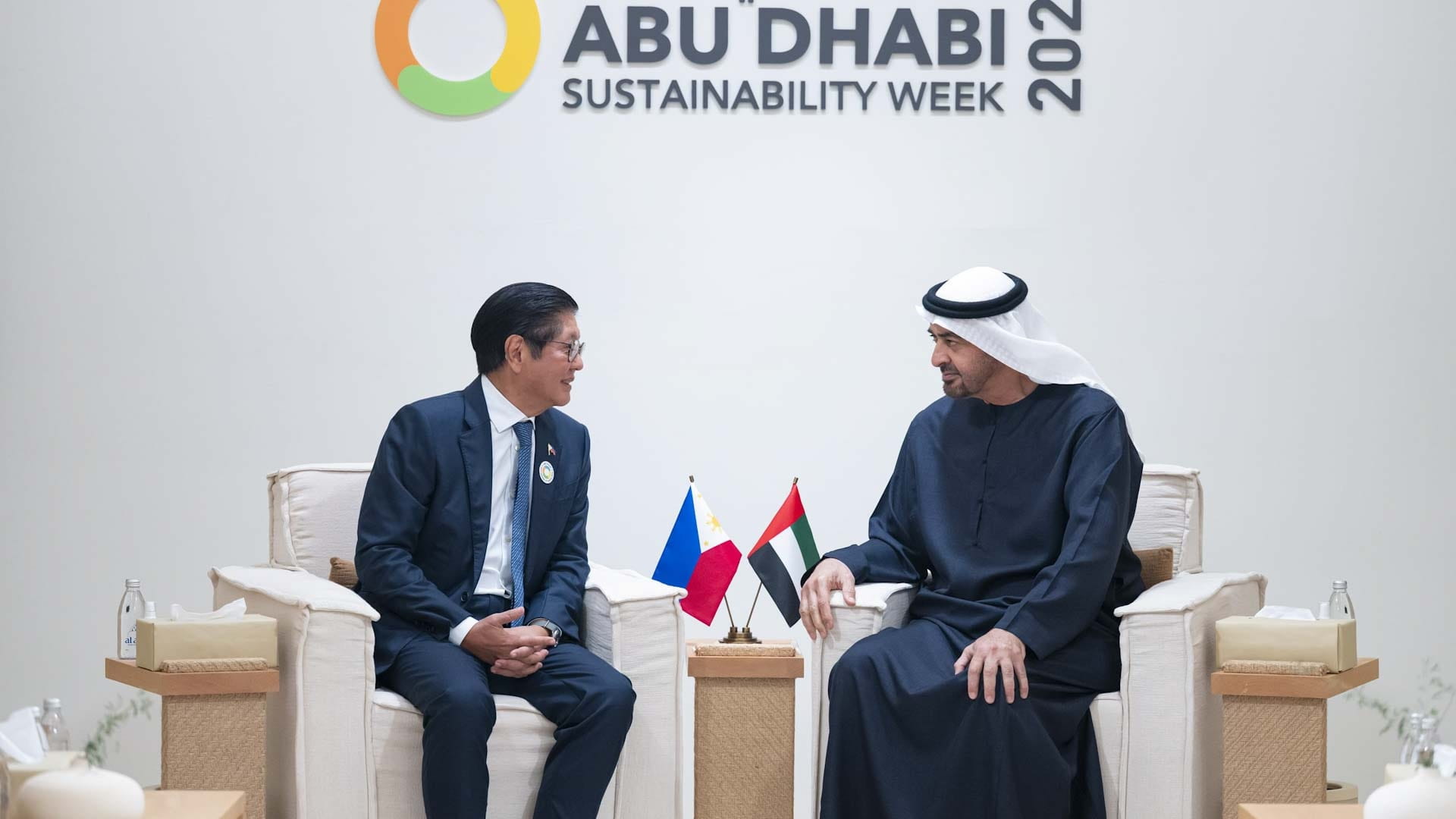 UAE, Philippines Presidents meet to review bilateral ties 