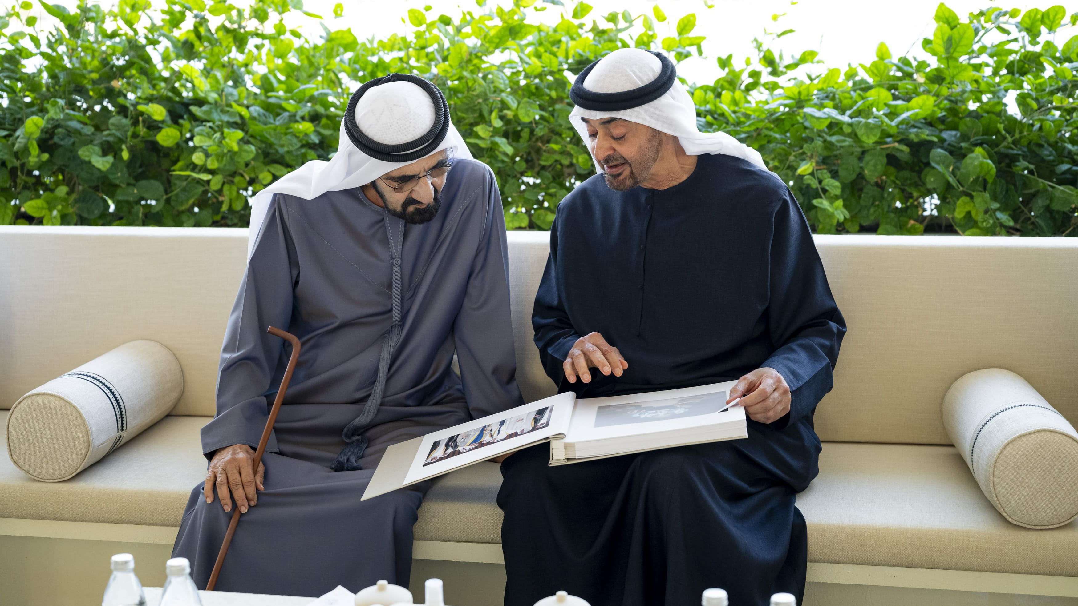 UAE President gifts Mohammed bin Rashid commemorative photo album 