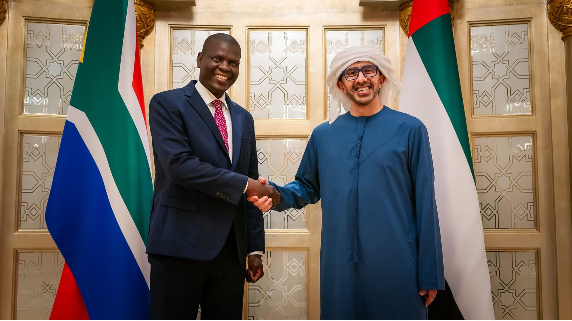 UAE, South Africa discuss bolstering ties, economic cooperation 