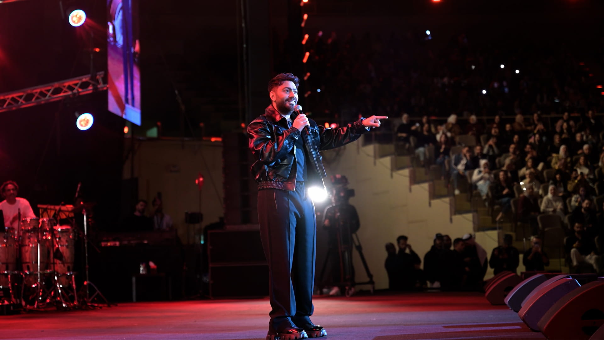 Tamer Hosny praises Sharjah’s support for music at Hala Bel Majaz 