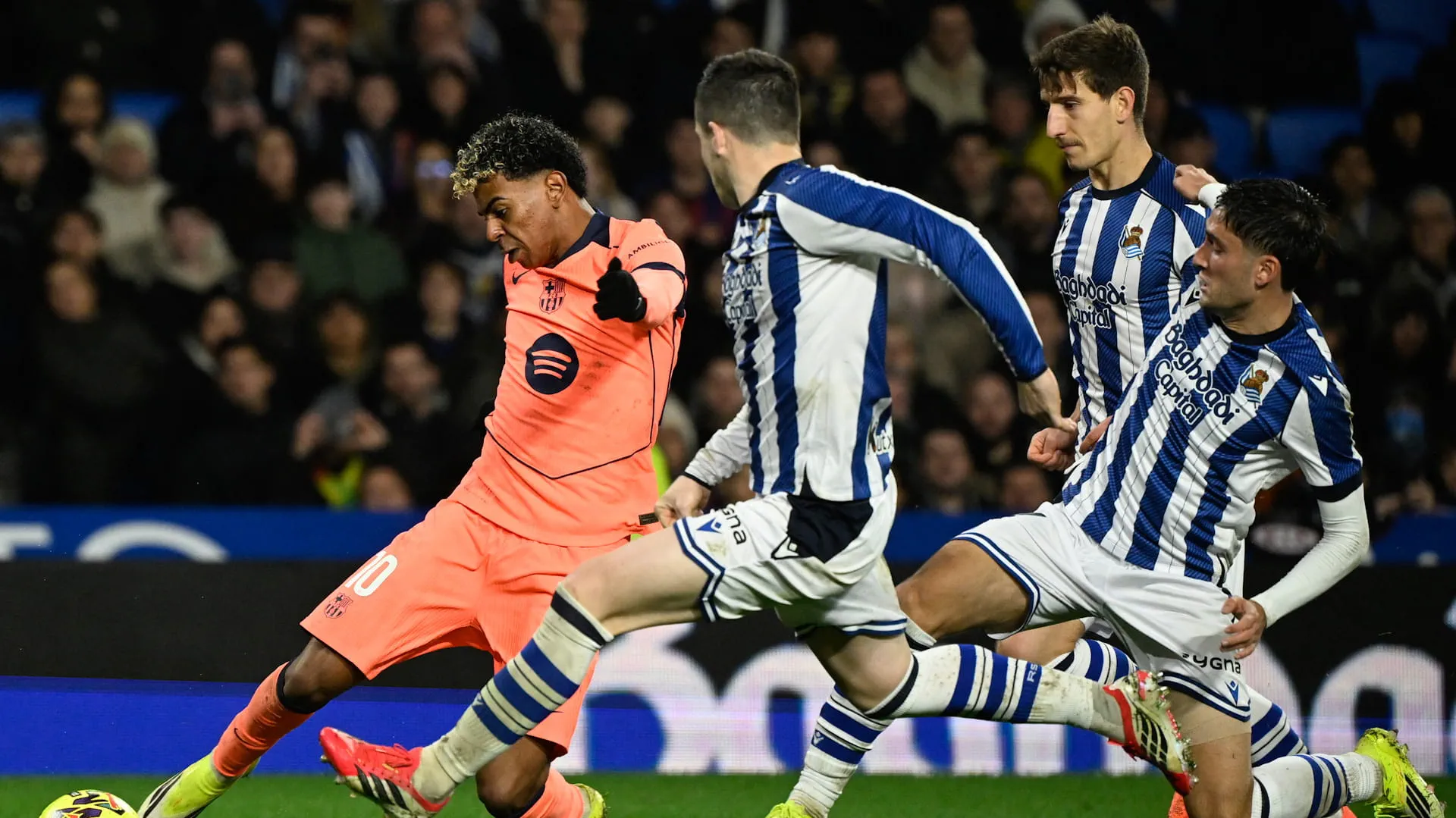Real Sociedad stun Barcelona 2–1 in Spanish league clash