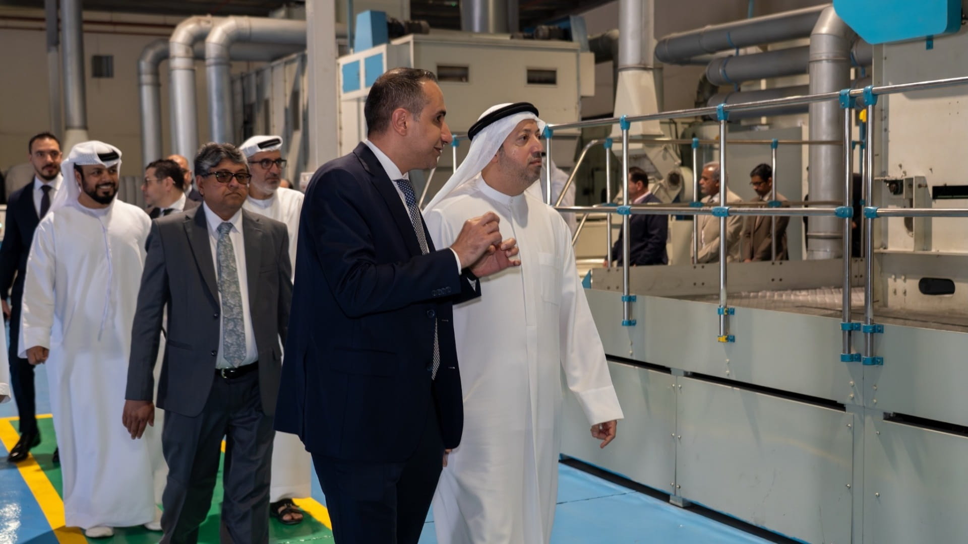 حرة مطار الشارقة تستقطب "إكسيد جيوتكستايل" لتوسيع الإنتاج الصناعي