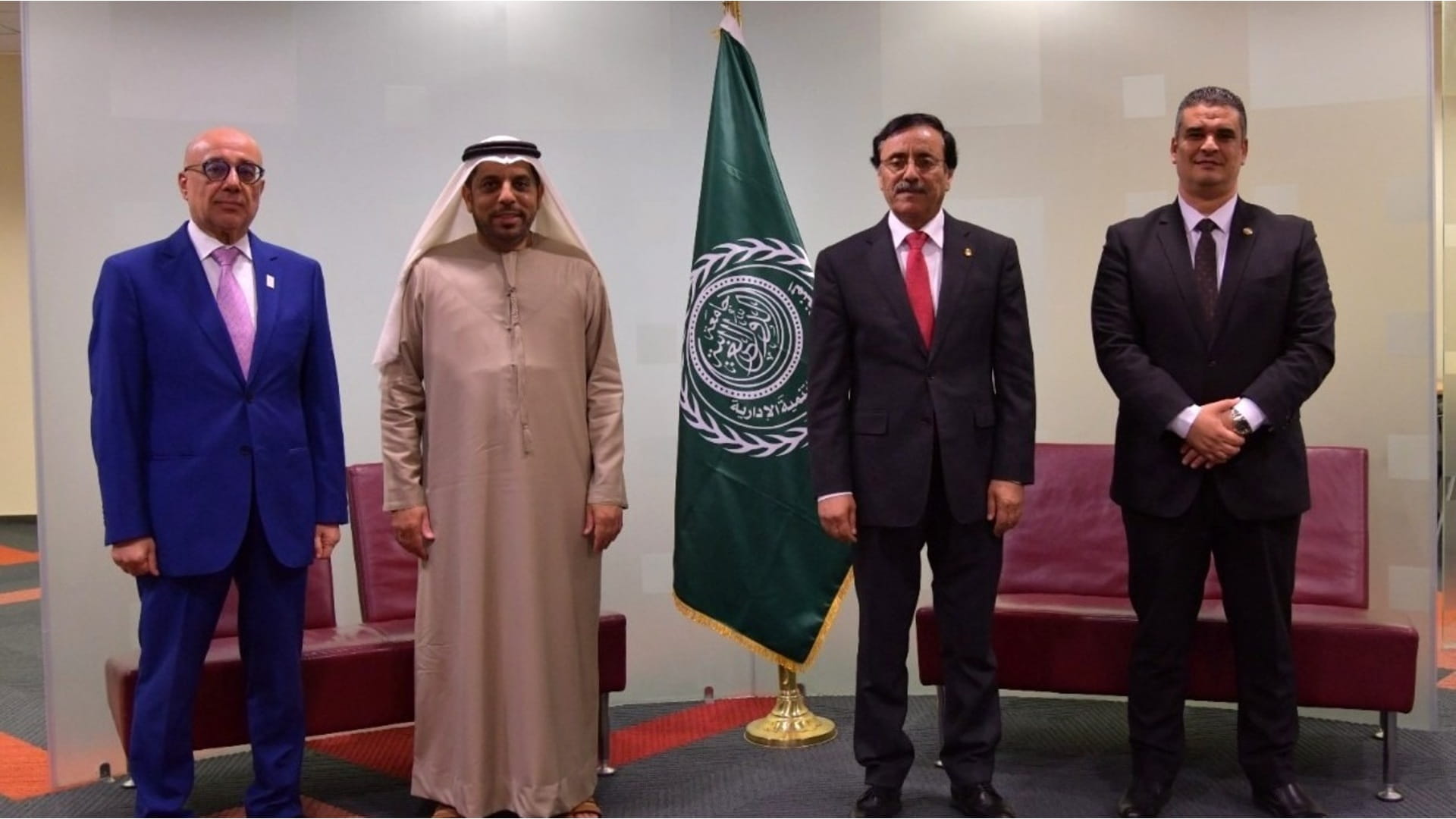 "الشارقة في الماليةالعامة" تبحث تطوير دورتها 4 وفق أفضل الممارسات 