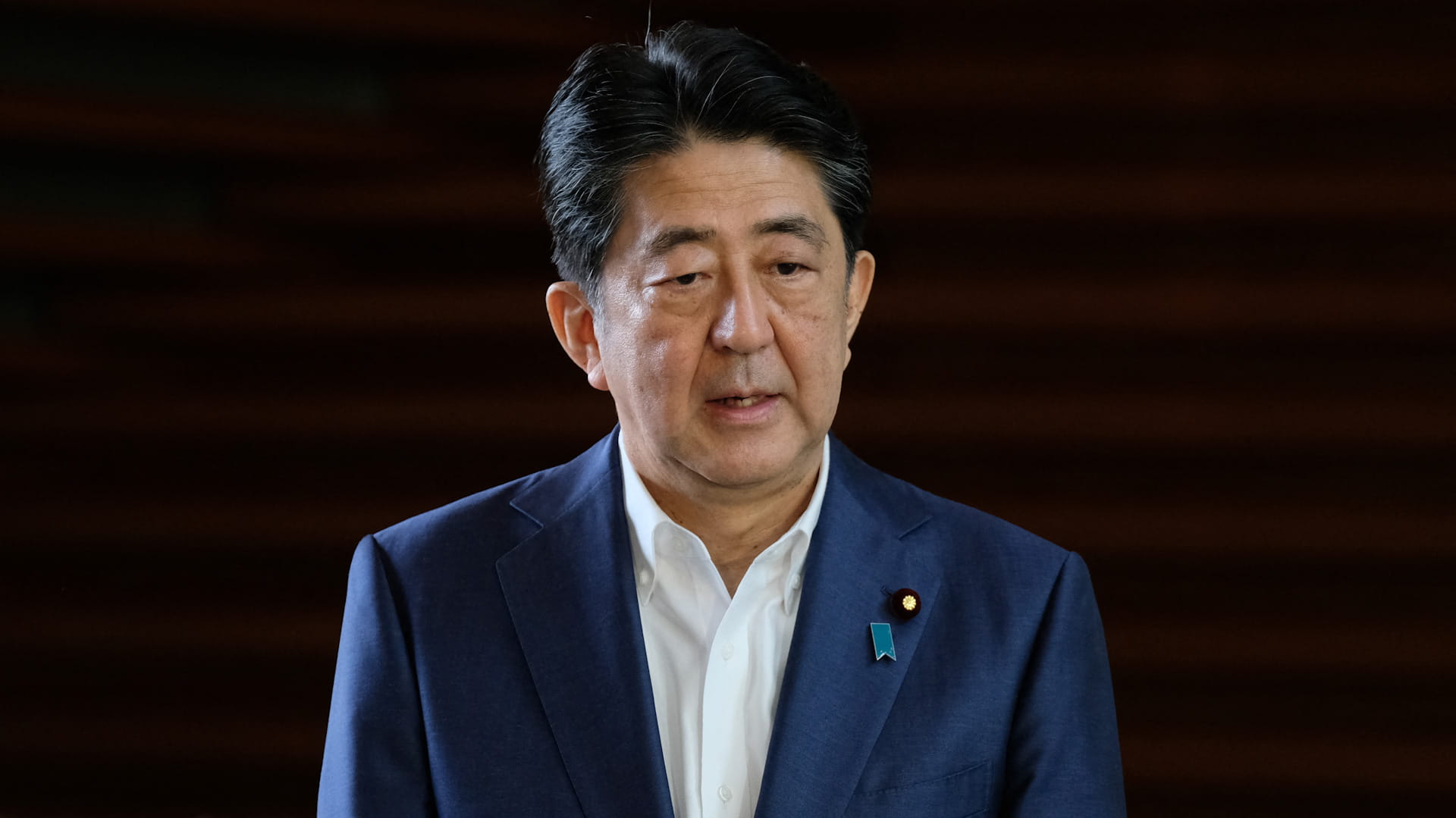 محكمة يابانية تقضي بالسجن مدى الحياة لقاتل رئيس الوزراء شينزو آبي  