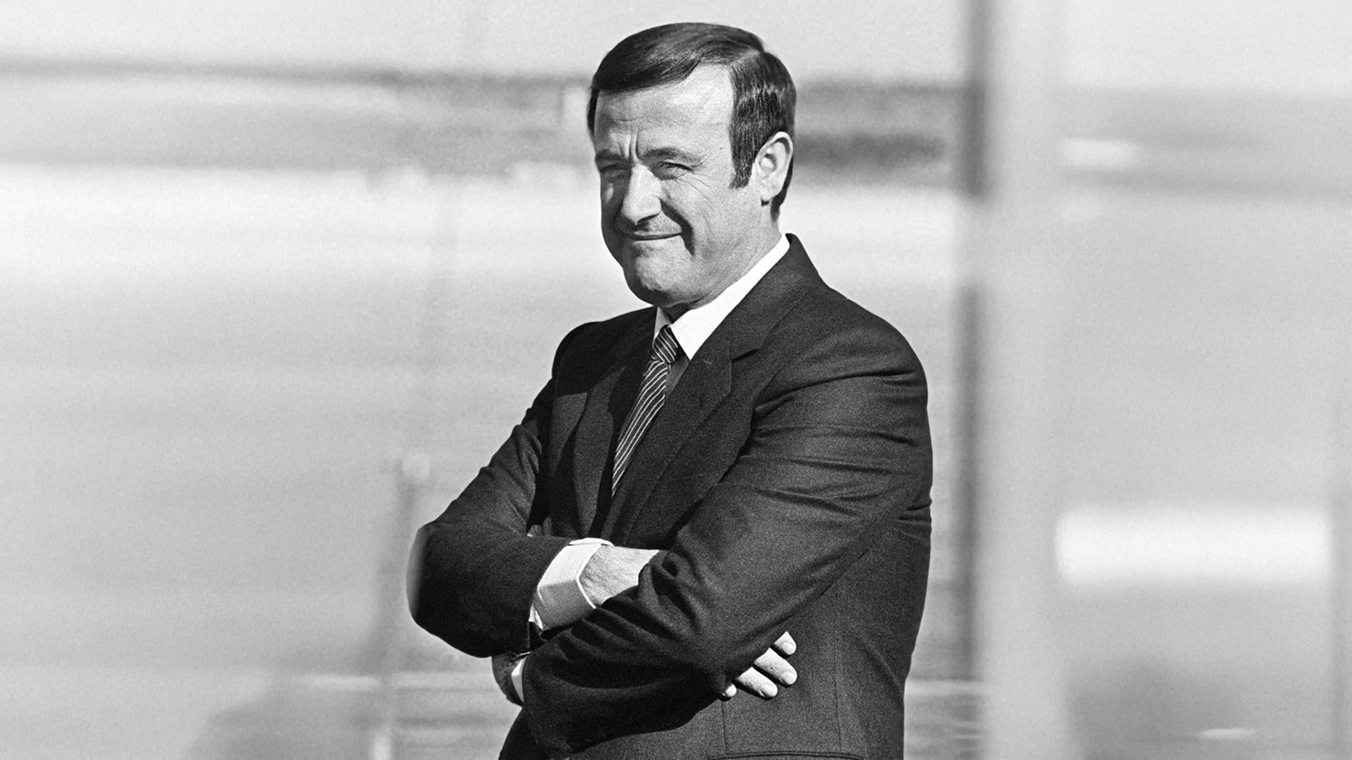 وفاة رفعت الأسد عم الرئيس السوري المعزول عن عمر ناهز 88 عاماً  