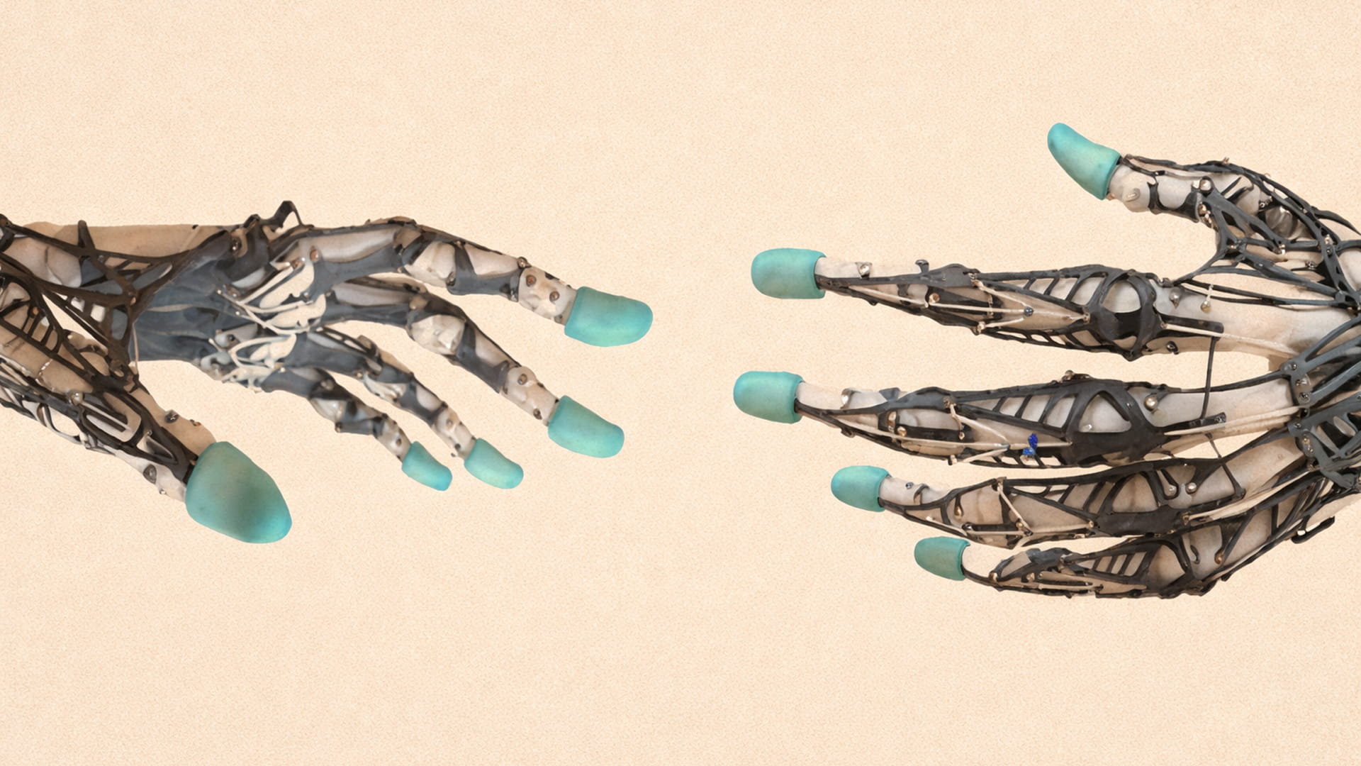 في ابتكار تقني.. باحثون يطورون ذراعاً آلية تحاكي يد الإنسان بدقة 