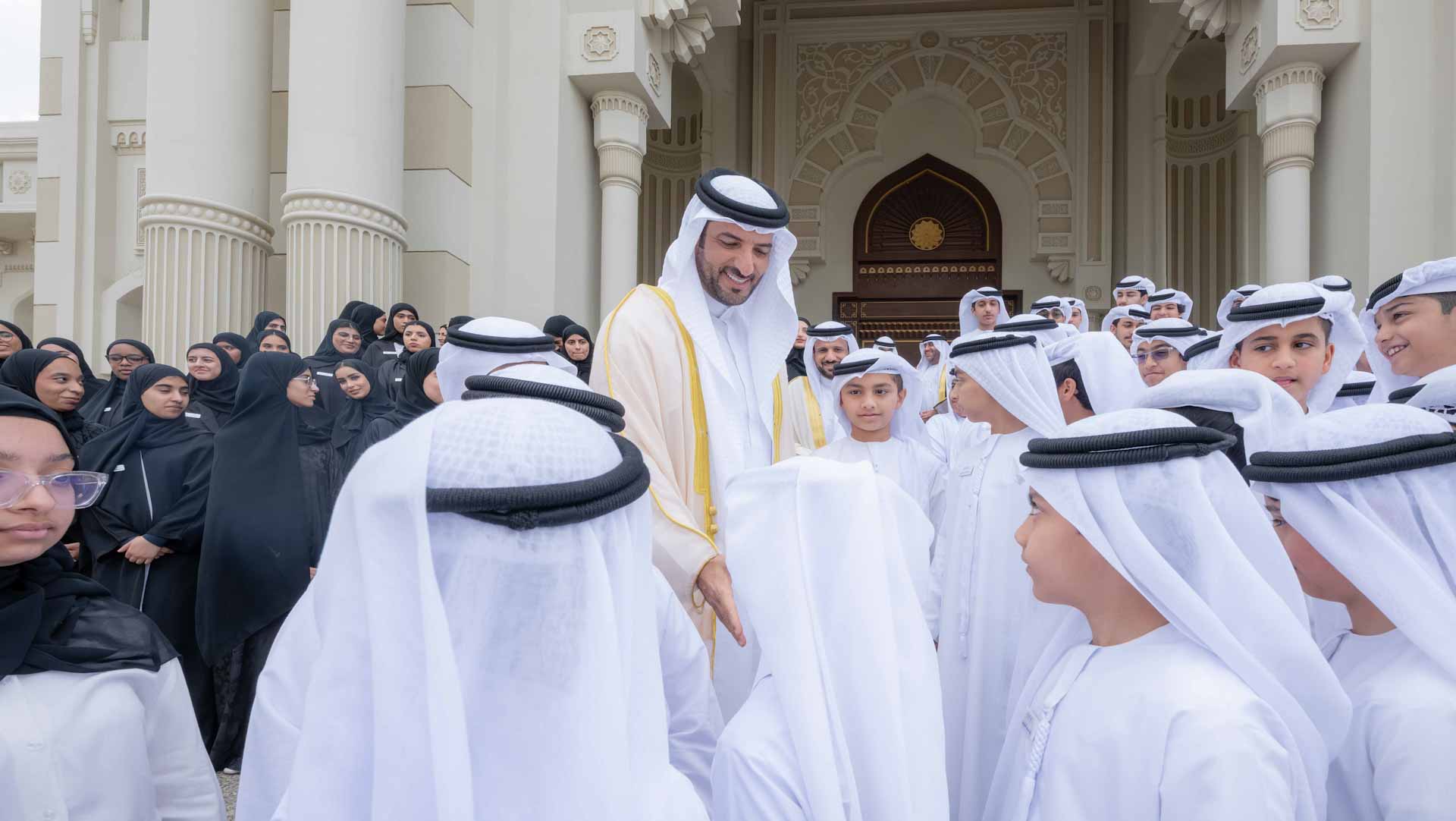 صورة بعنوان: <span class="scChromeData">{"commands":[{"click":"chrome:common:edititem({command:\"webedit:open\"})","header":"Edit the related item","icon":"/temp/iconcache/office/16x16/cubes.png","disabledIcon":"/temp/cubes_disabled16x16.png","isDivider":false,"tooltip":"Edit the related item in the Content Editor.","type":"common"},{"click":"chrome:rendering:personalize({command:\"webedit:personalize\"})","header":"Personalize","icon":"/temp/iconcache/office/16x16/users_family.png","disabledIcon":"/temp/users_family_disabled16x16.png","isDivider":false,"tooltip":"Create or edit personalization for this component.","type":"sticky"},{"click":"chrome:rendering:editvariations({command:\"webedit:editvariations\"})","header":"Edit variations","icon":"/temp/iconcache/office/16x16/windows.png","disabledIcon":"/temp/windows_disabled16x16.png","isDivider":false,"tooltip":"Edit the variations.","type":"sticky"}],"contextItemUri":"sitecore://master/{F5AF6419-E392-4CD5-BD35-E297C2710598}?lang=ar&ver=1","custom":{},"displayName":"Title","expandedDisplayName":"This is require field and Maximum 90 character is allow"}</span><span sc_parameters="prevent-line-break=true" class="scWebEditInput scEnabledChrome" id="fld_F5AF6419E3924CD5BD35E297C2710598_E873DAB3C3324E8EB106973D9F53F5B7_ar_1_53afe26e89cf49eeba7eb99f6455e01c_1858_edit" contenteditable="true" scdefaulttext="[No text in field]" scfieldtype="single-line text" sc-part-of="field">سلطان بن أحمد يفتتح مجلسي "شورى الأطفال" و"الشباب" بالشارقة</span>_44BAABCB75EB47ADBE6C6E59D297A2CF