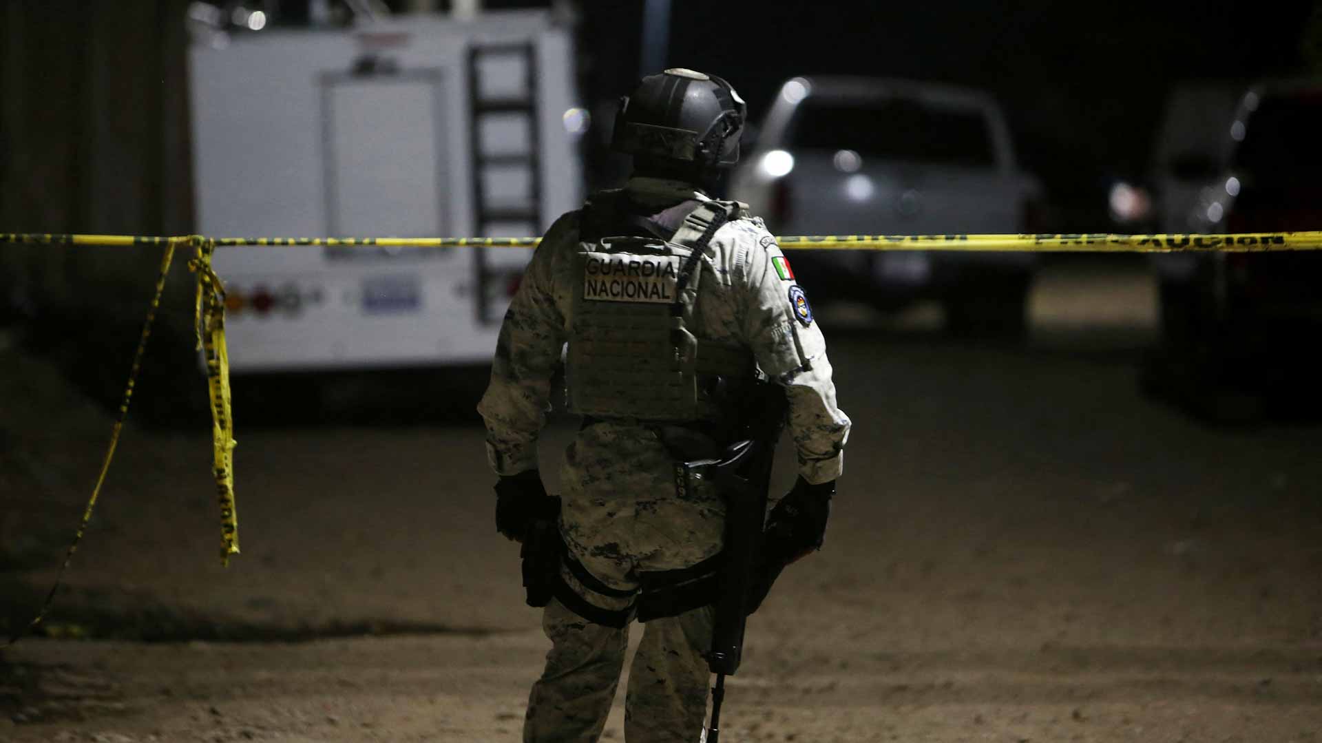 مقتل 11 شخصاً وإصابة 12 في هجوم مسلح على ملعب كرة قدم بالمكسيك