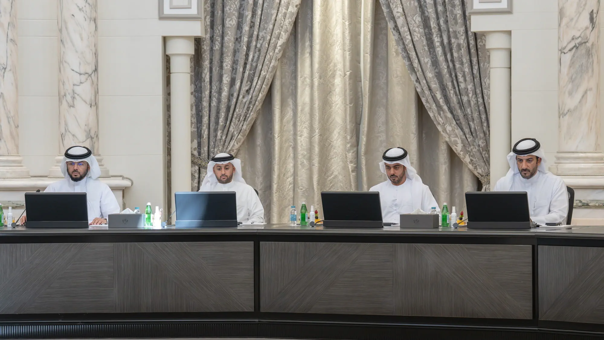 SEC reviewing government performance and service development