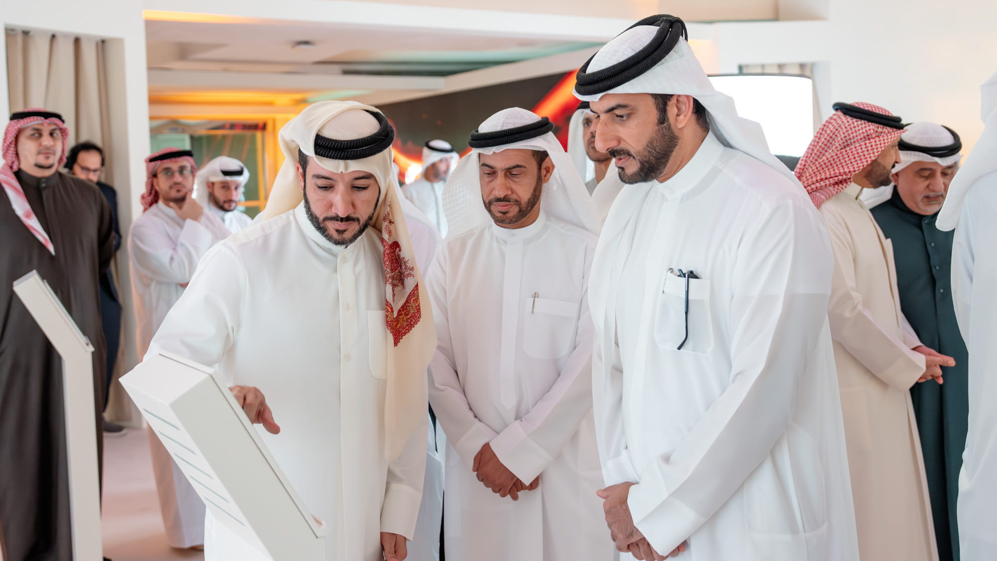 سلطان بن أحمد يطلق الأنظمة الرقمية القضائية الجديدة بالشارقة