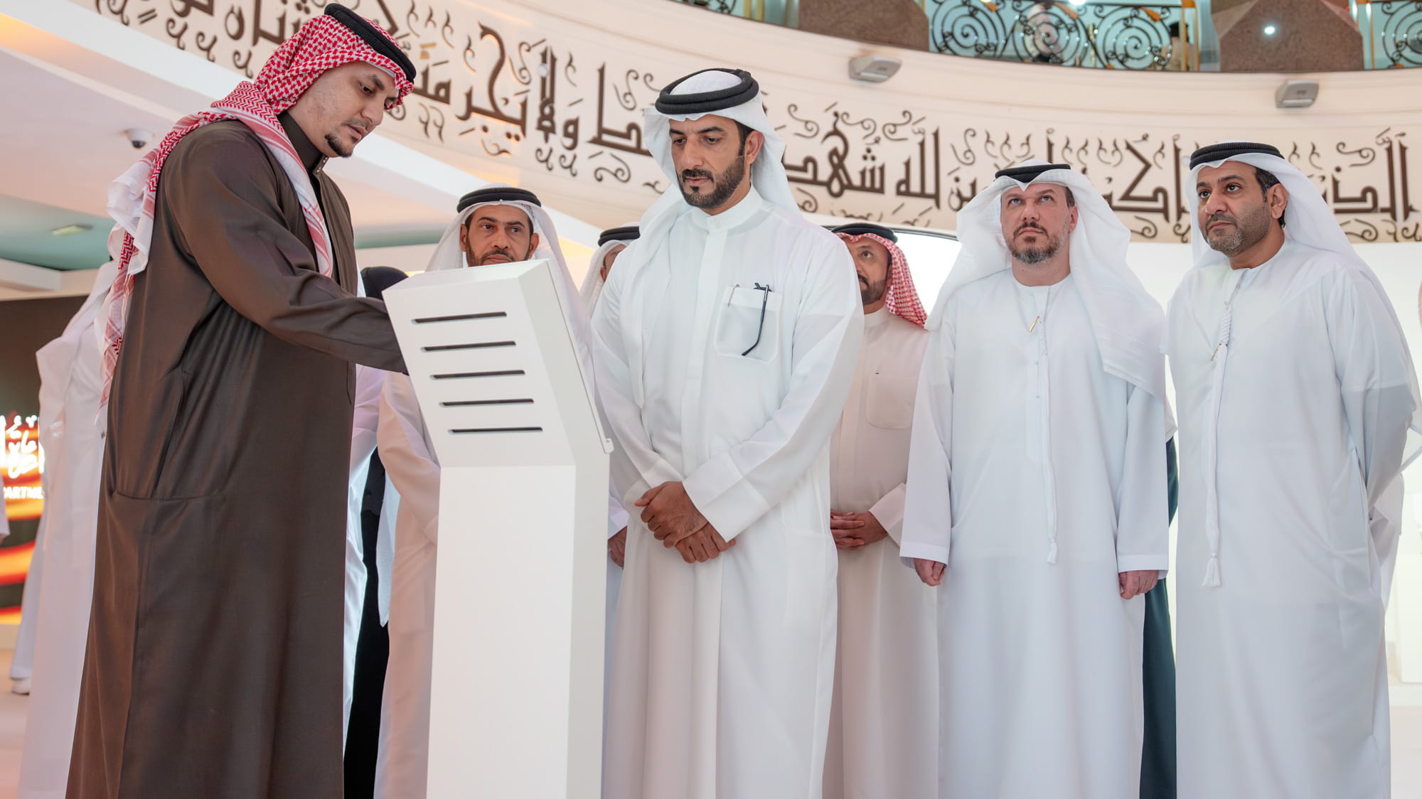 سلطان بن أحمد يطلق الأنظمة الرقمية القضائية الجديدة بالشارقة