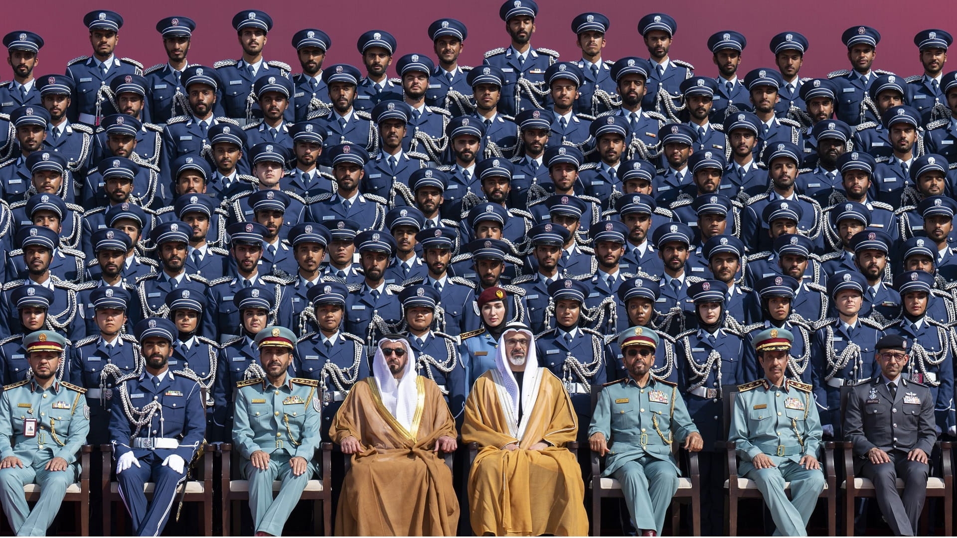 Khaled bin Mohamed attends Police College graduation ceremony