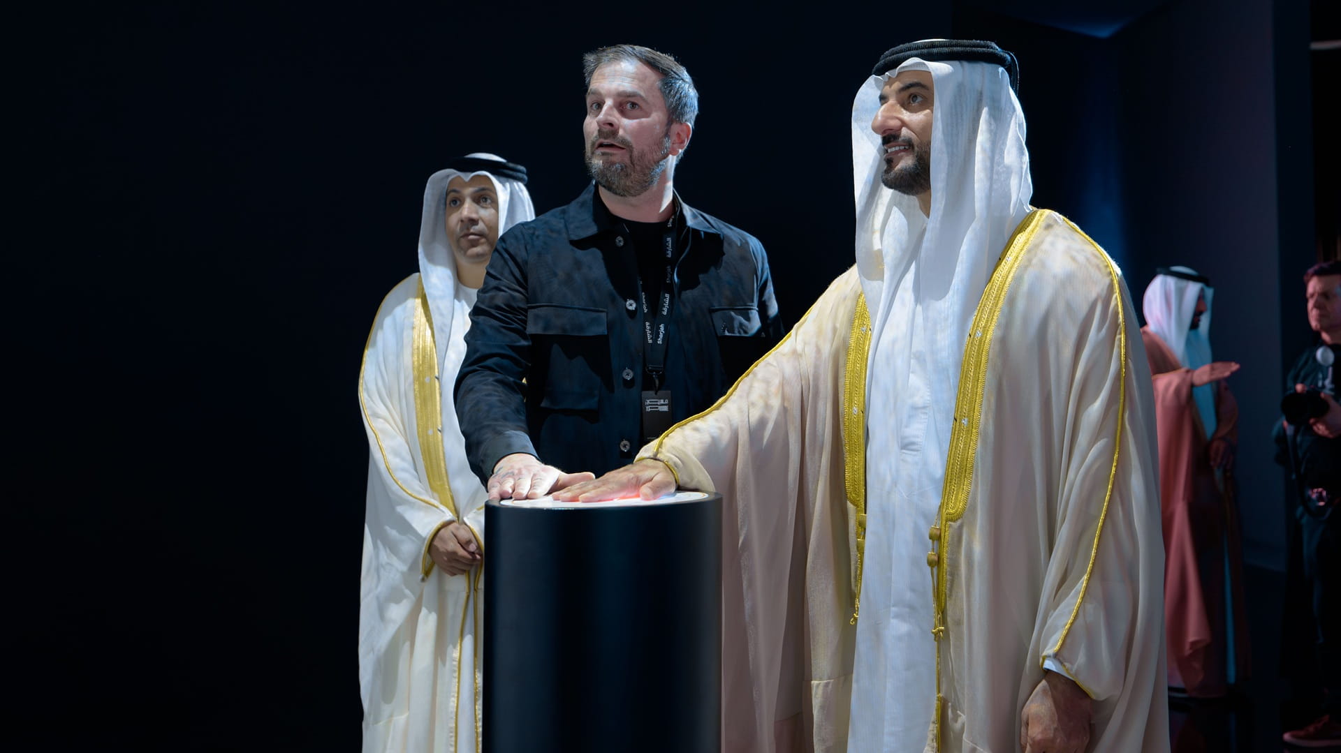 سلطان بن أحمد يشهد انطلاق المهرجان الدولي للتصوير "اكسبوجر" الـ10