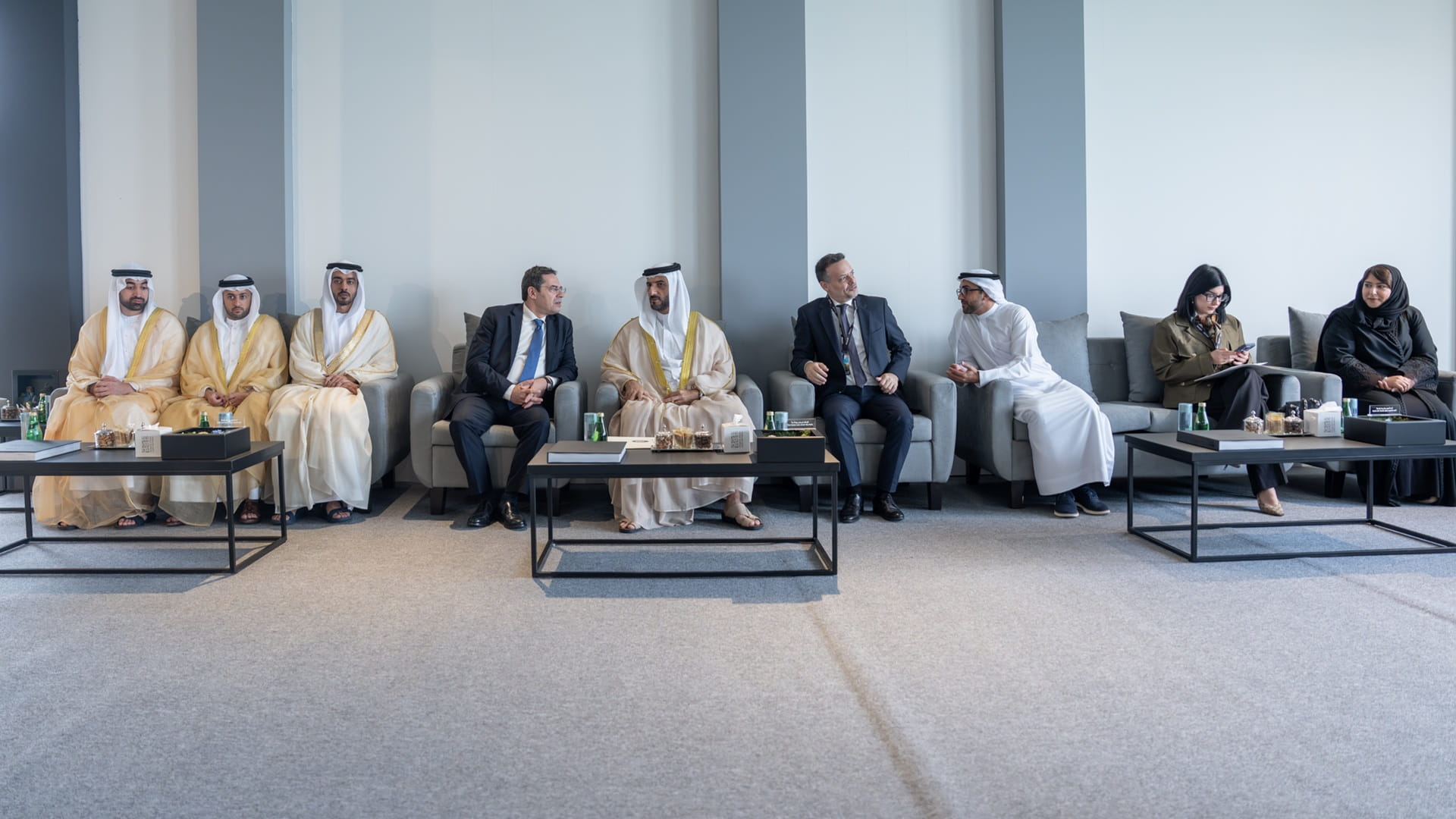 سلطان بن أحمد يشهد انطلاق المهرجان الدولي للتصوير "اكسبوجر" الـ10