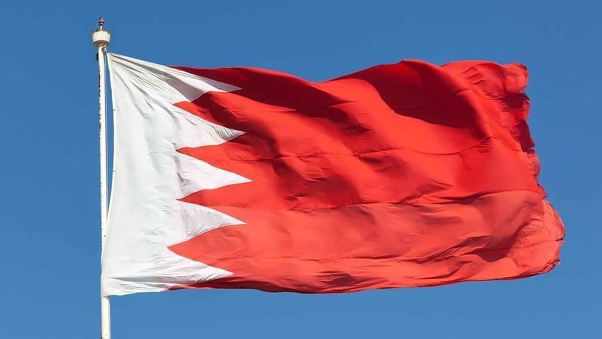 الدفاعات البحرينية تعترض وتدمر مسيرتين في الـ24 ساعة الماضية