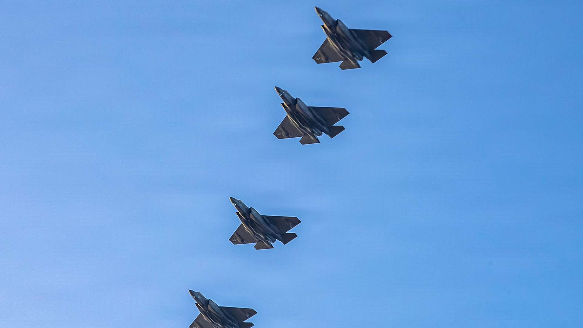 White House: US nears 'complete' control of Iran airspace