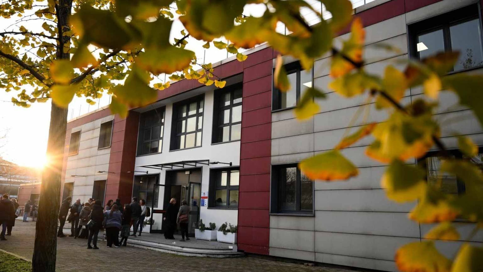 المعهد الثقافي العربي في إيطاليا يعزز تعليم لغة الضاد بميلانو