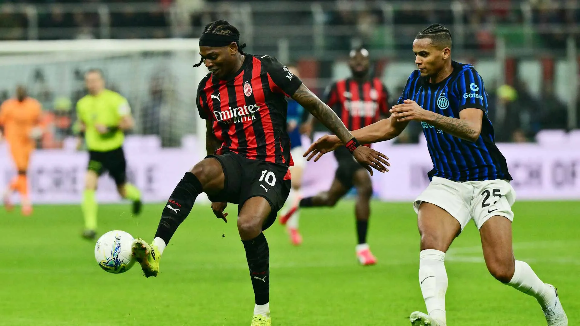Milan secures victory in the Derby della Madonnina