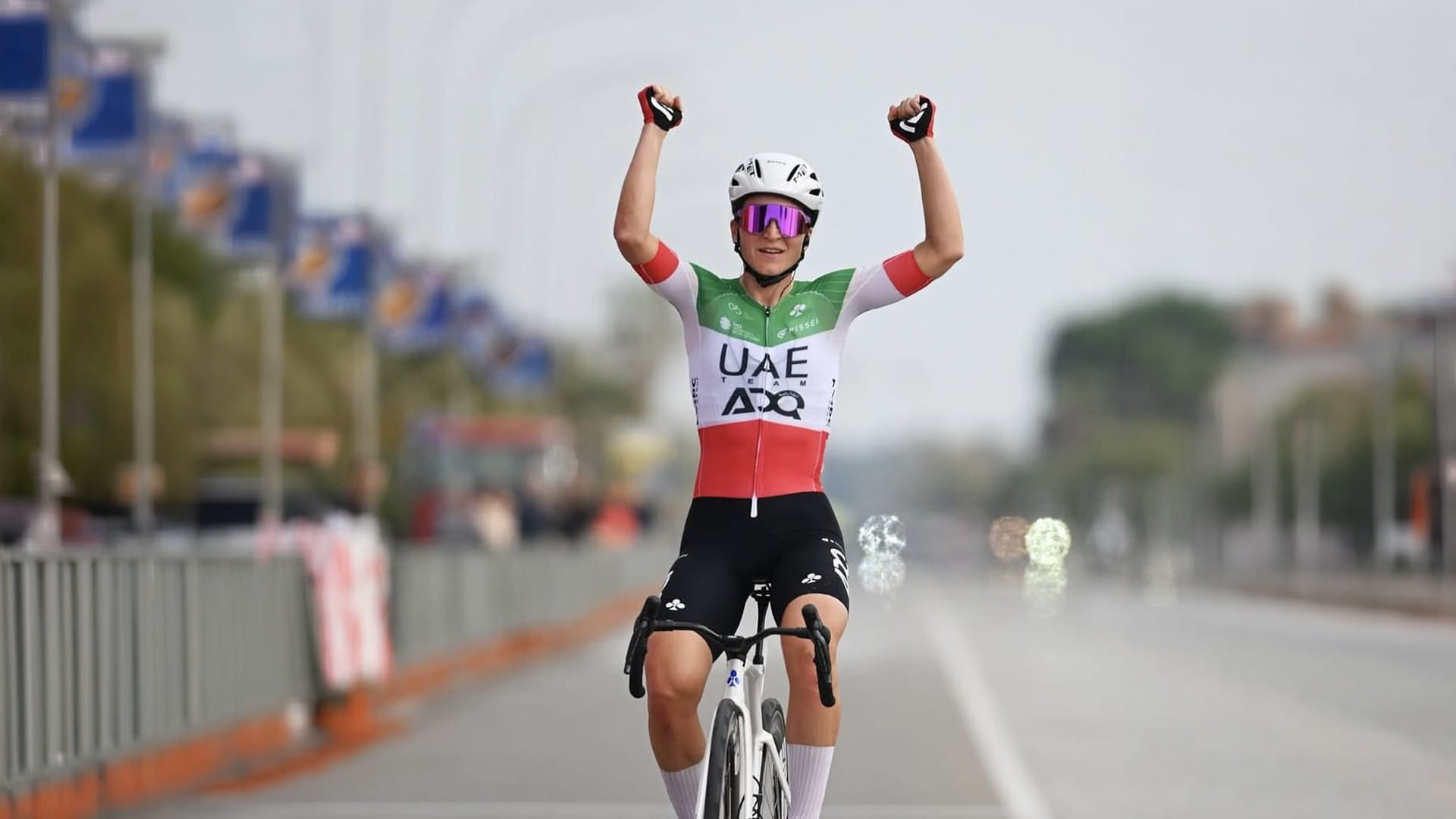 قمتان بين الشارقة والنصر والعين والوصل في دوري أدنوك للمحترفين 