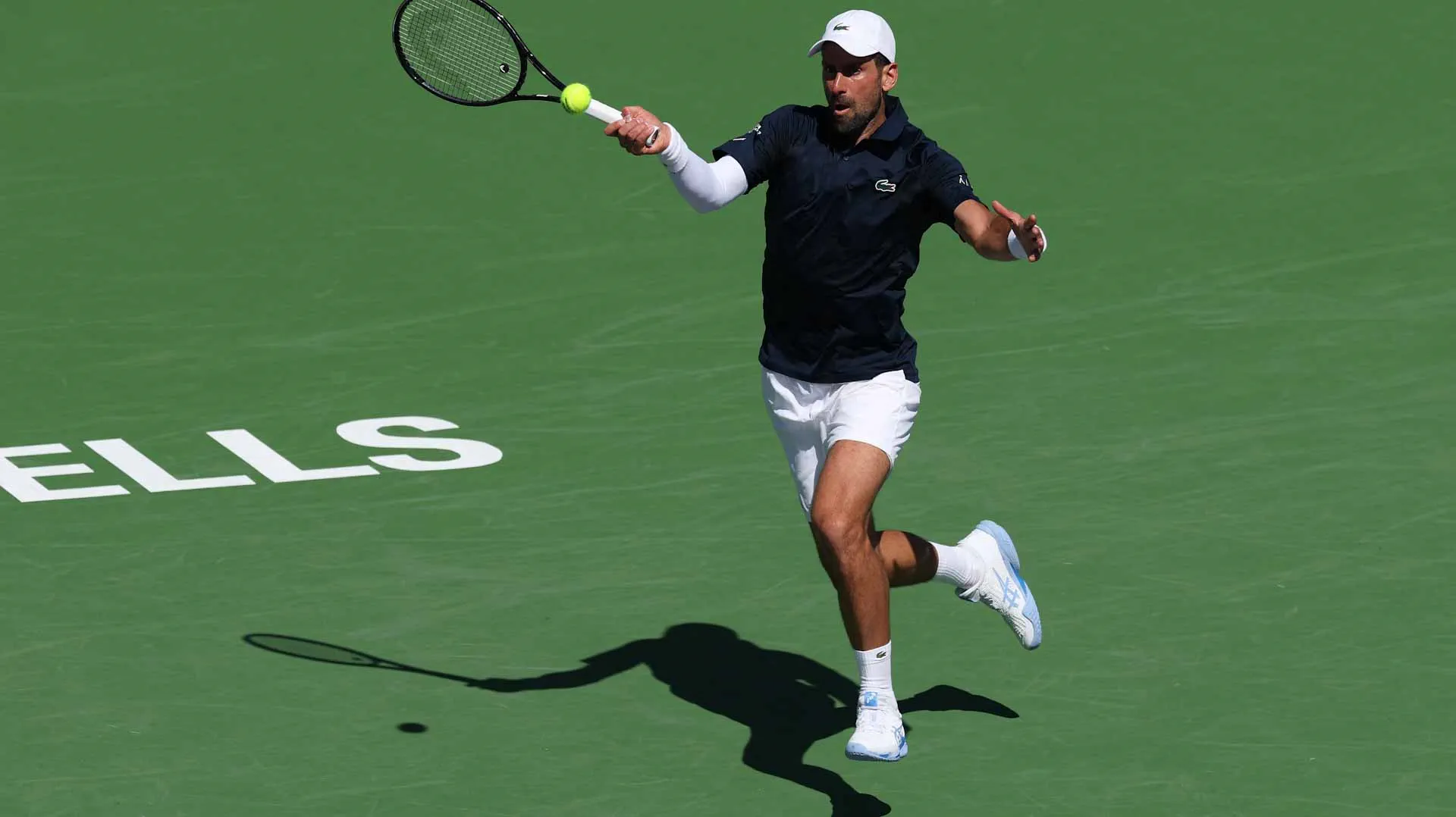 Djokovic reaches Indian Wells Round of 16