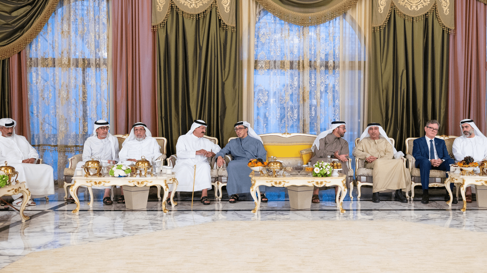 Mansour bin Zayed attends Iftar hosted by Sultan bin Hamdan