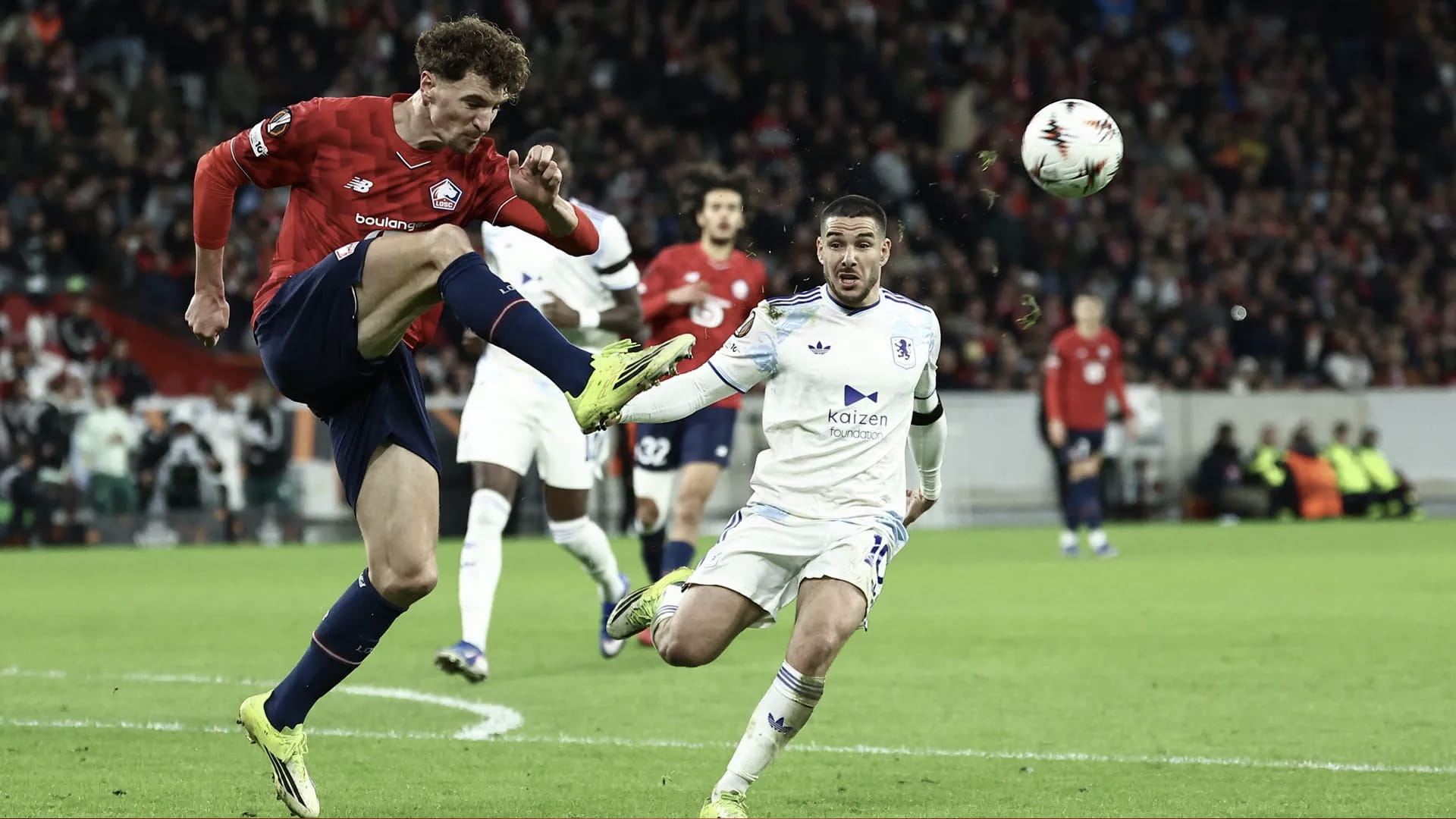 Aston Villa close to Europa League quarter-finals 