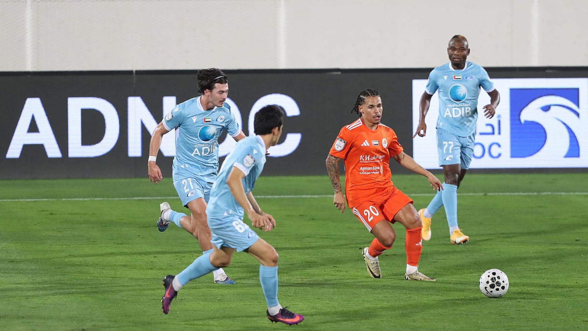 صورة بعنوان: تعادل عجمان وبني ياس في دوري أدنوك للمحترفين 