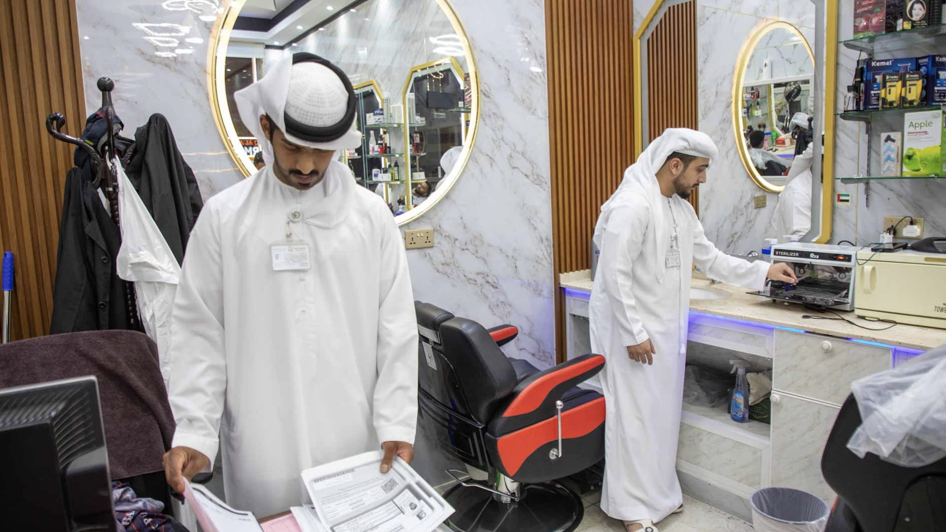Al Hamriyah boosts inspections of food and beauty outlets for Eid