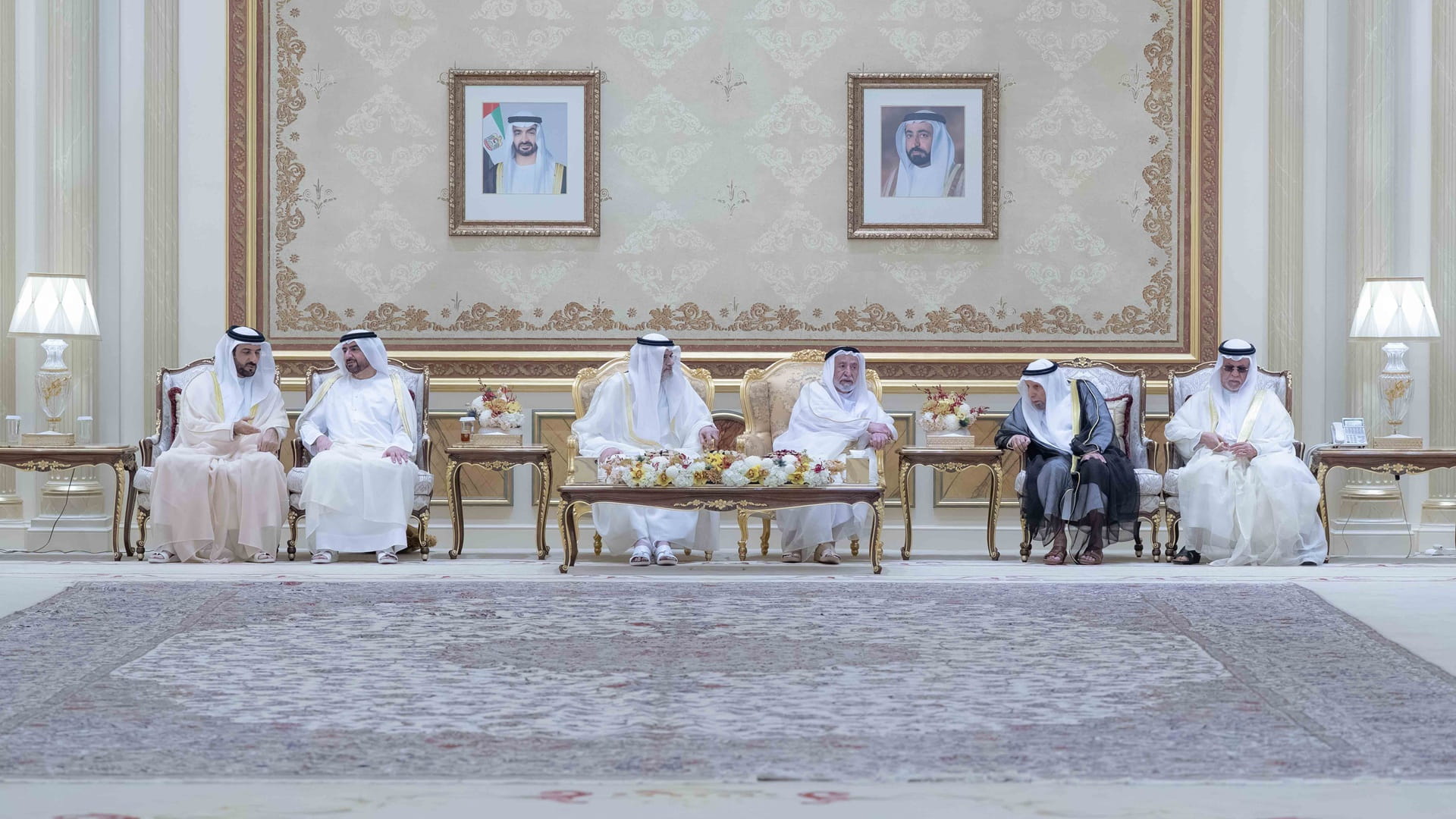 في قصر البديع.. حاكم الشارقة يستقبل المهنئين بعيد الفطر السعيد 3