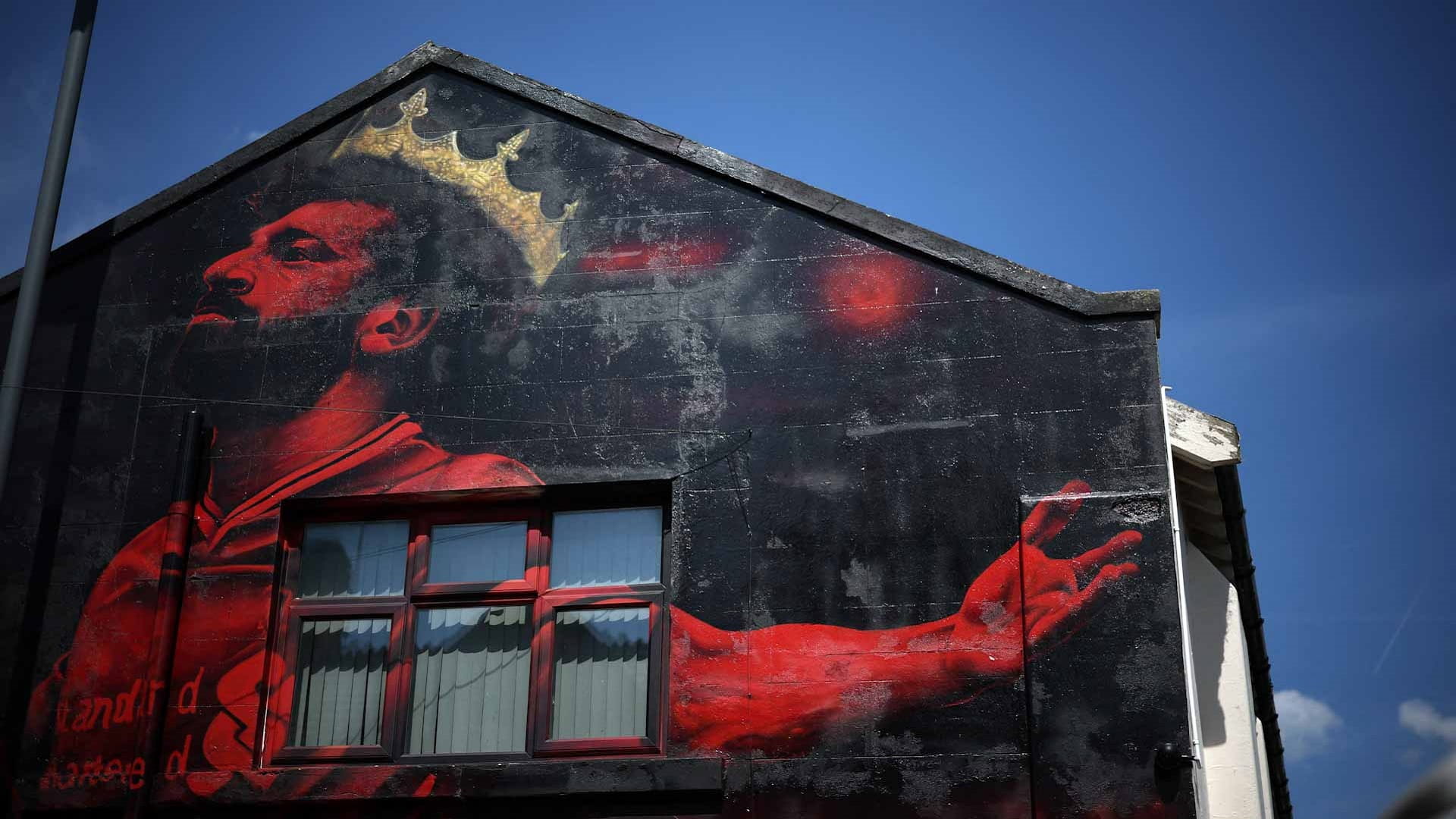 صلاح يعلن رحيله عن ليفربول بنهاية الموسم بعد حقبة مظفرة بالألقاب