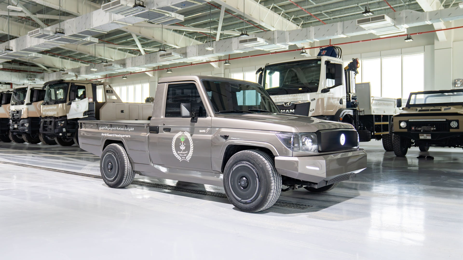 صورة بعنوان: "الحرس الأميري" يدشّن دورية "بـرق" الكهربائية بجهود ذاتية 