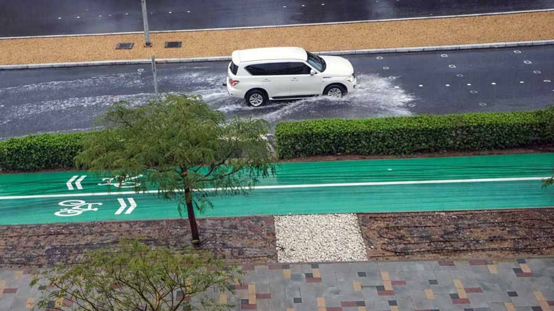 Heavy rainfall, unstable weather to continue across UAE until Sat